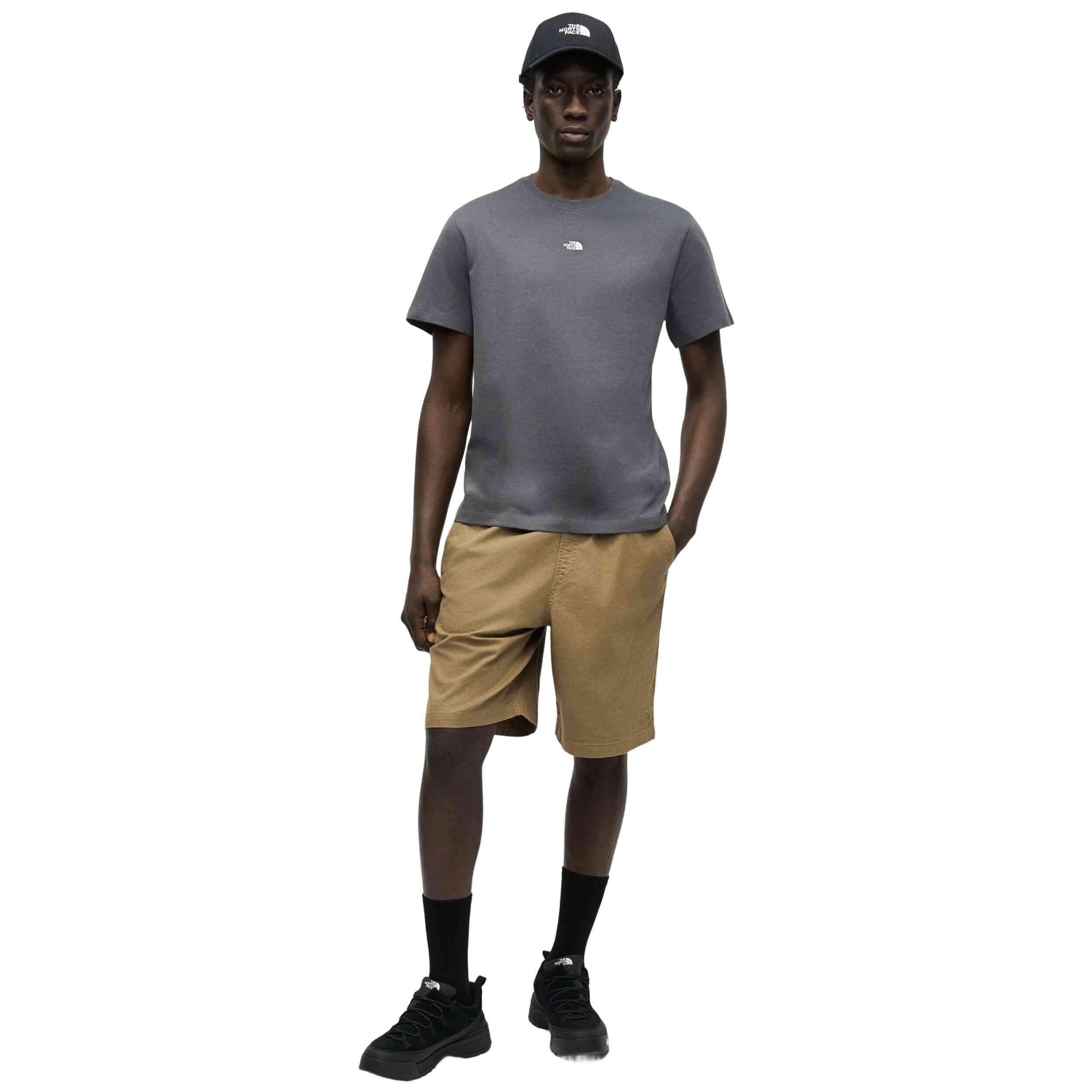 T-shirt The north face modèle NF0A8GQERHI1 pour homme 4/5