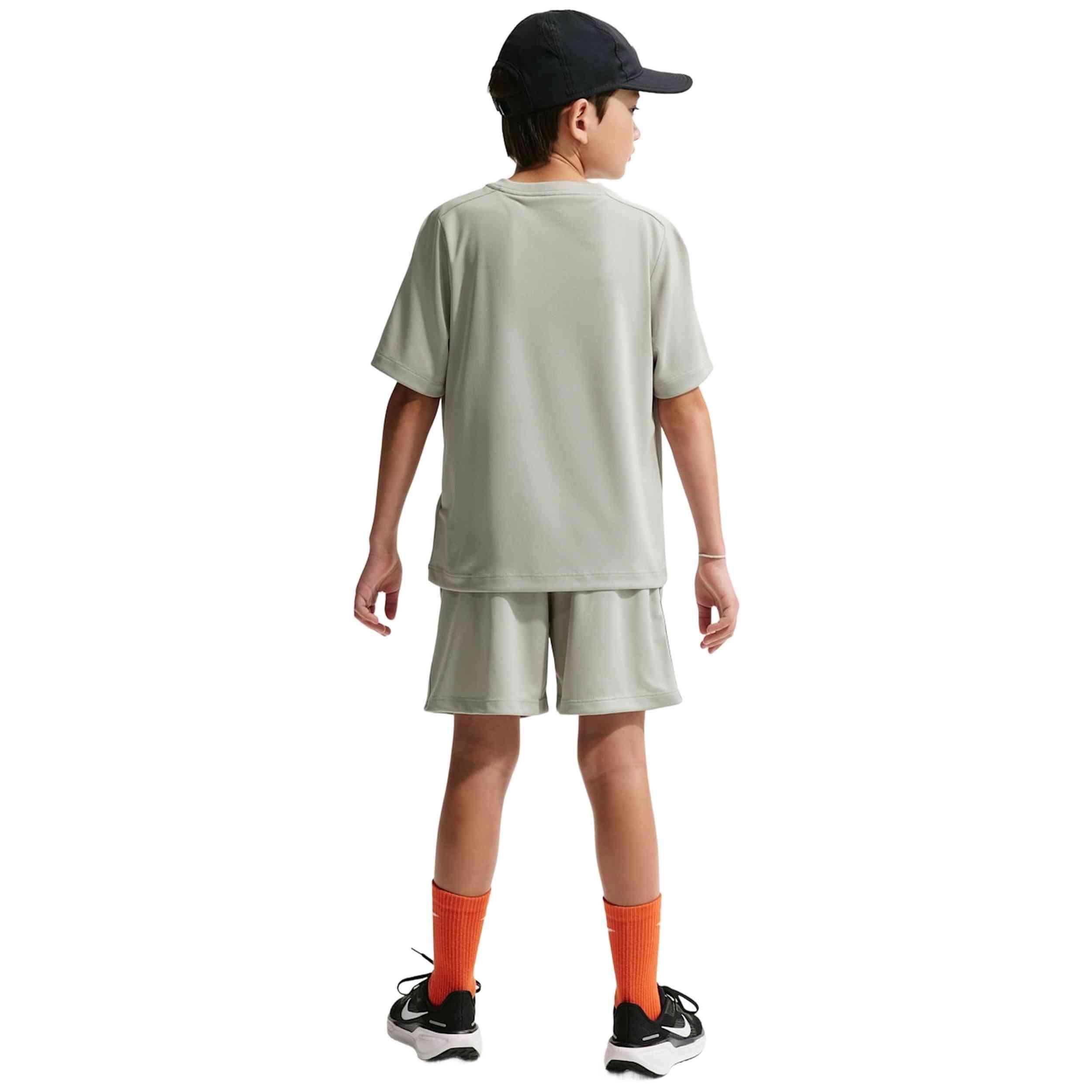 Camiseta de manga corta Nike modelo IF2430-304 para niños 5/5