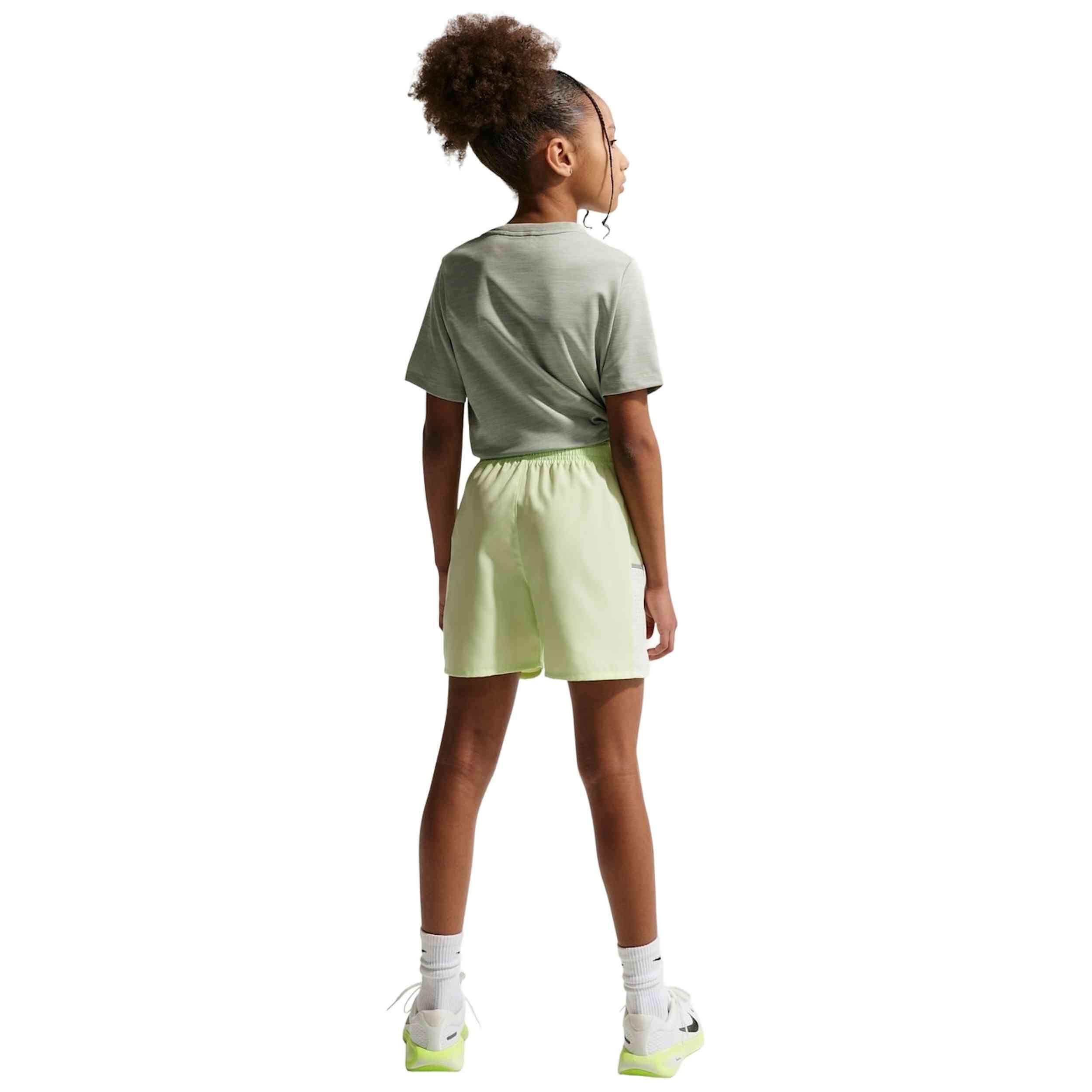 Camiseta de manga corta Nike modelo IF2425-304 para niños 5/5