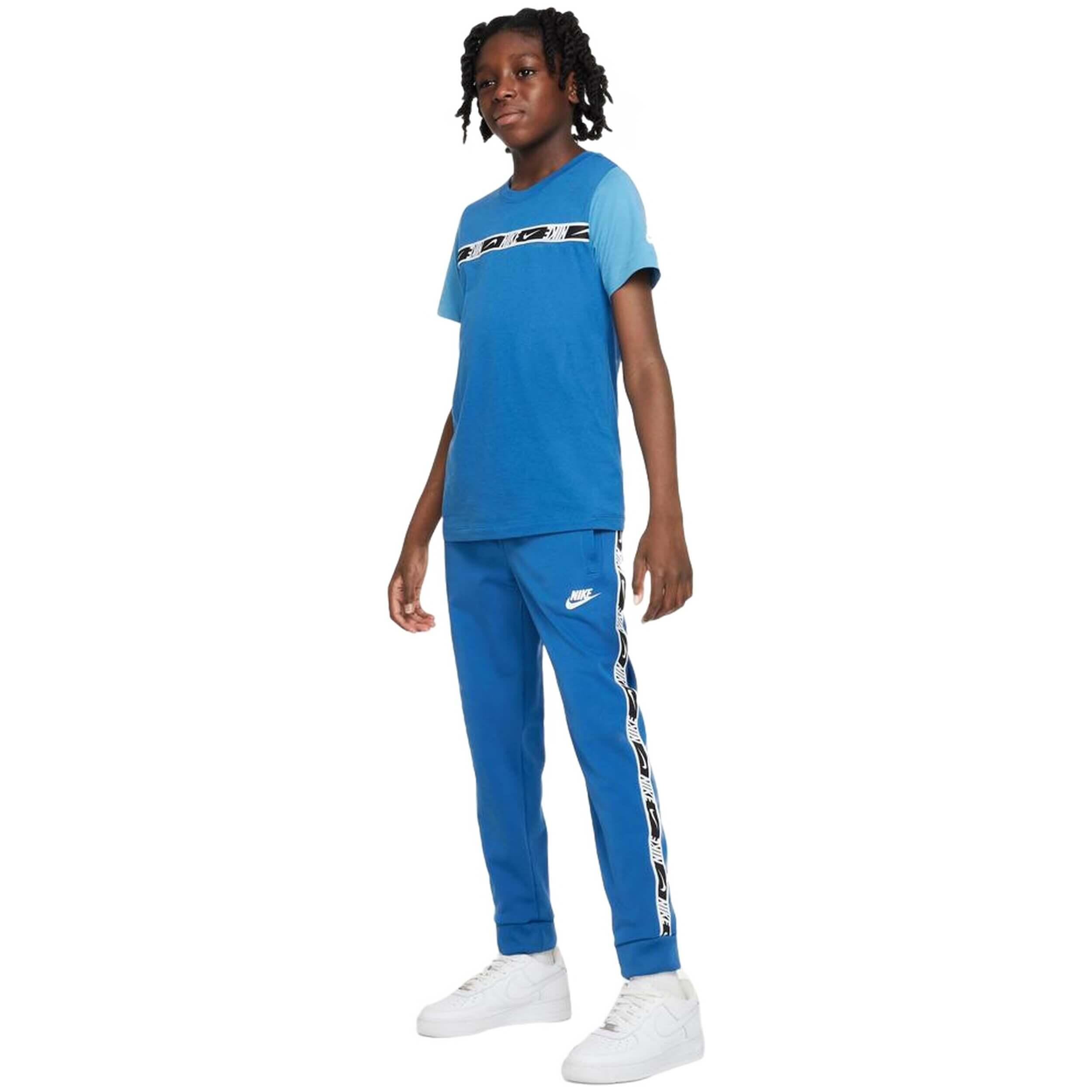 Camiseta de manga corta Nike modelo DQ5102-407 para niños 4/4