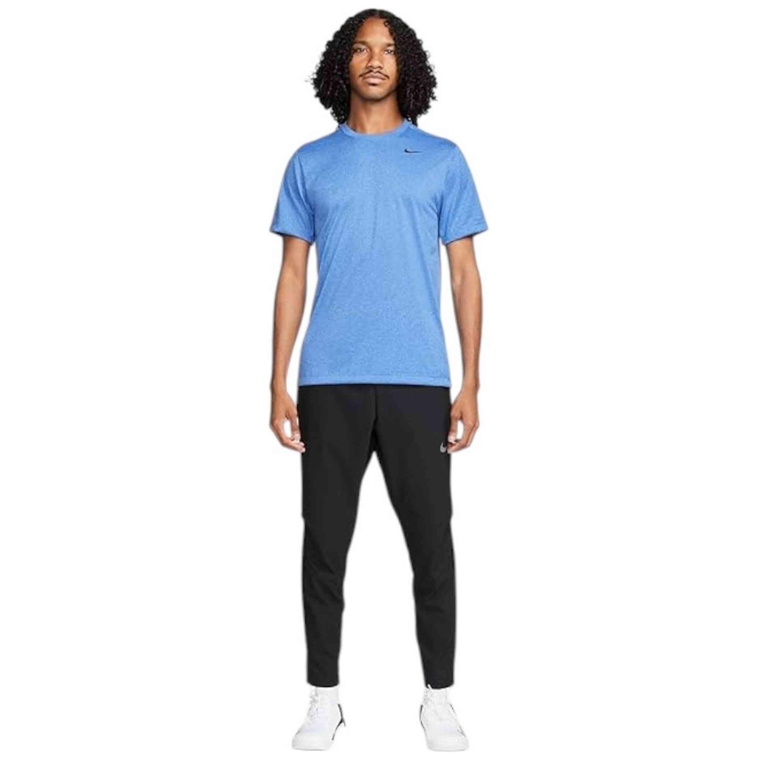 Camiseta de manga corta Nike modelo Dri-Fit Legend Fitness para hombre 3/4