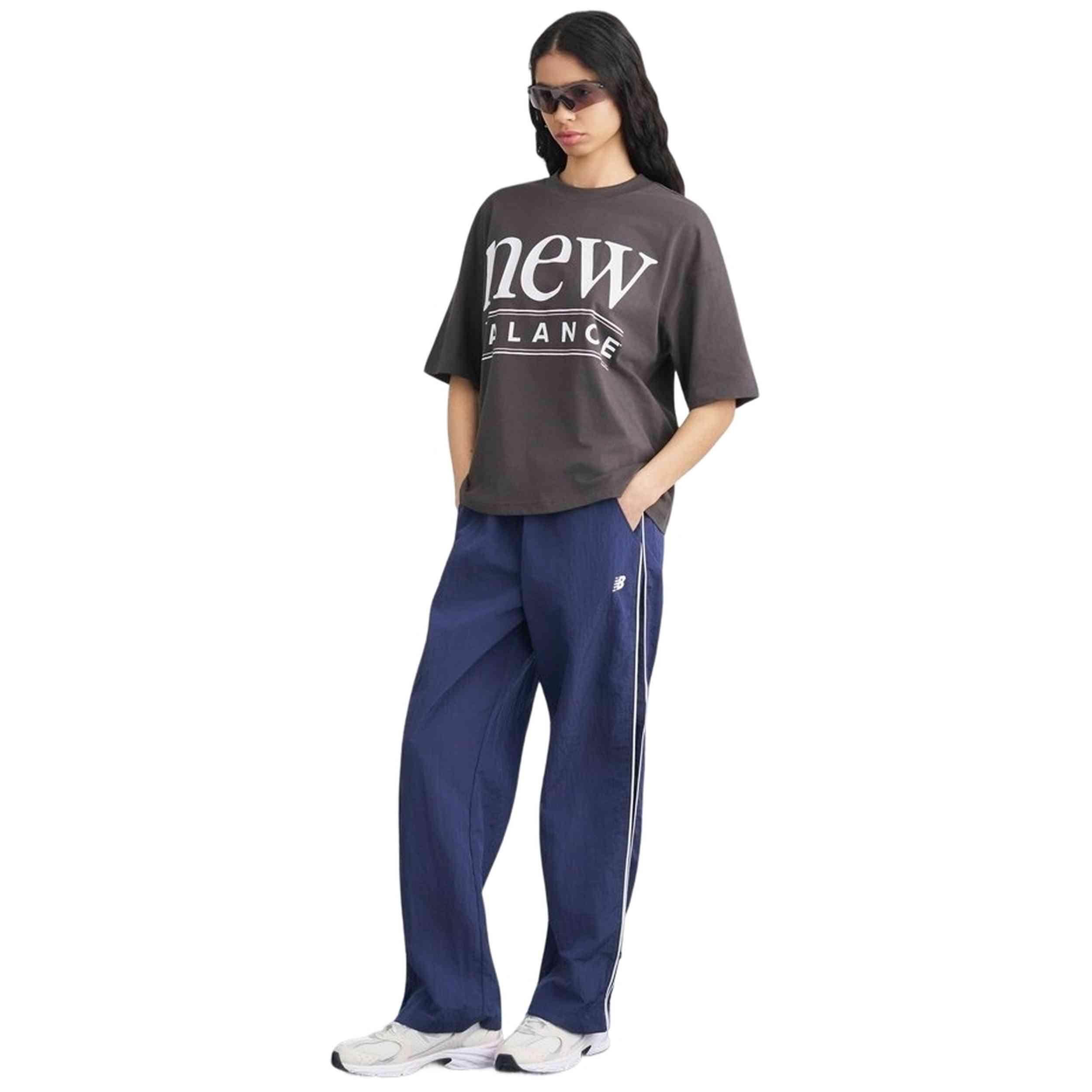 T-shirt New balance modèle WT61U5F6ABR pour femmes 2/5