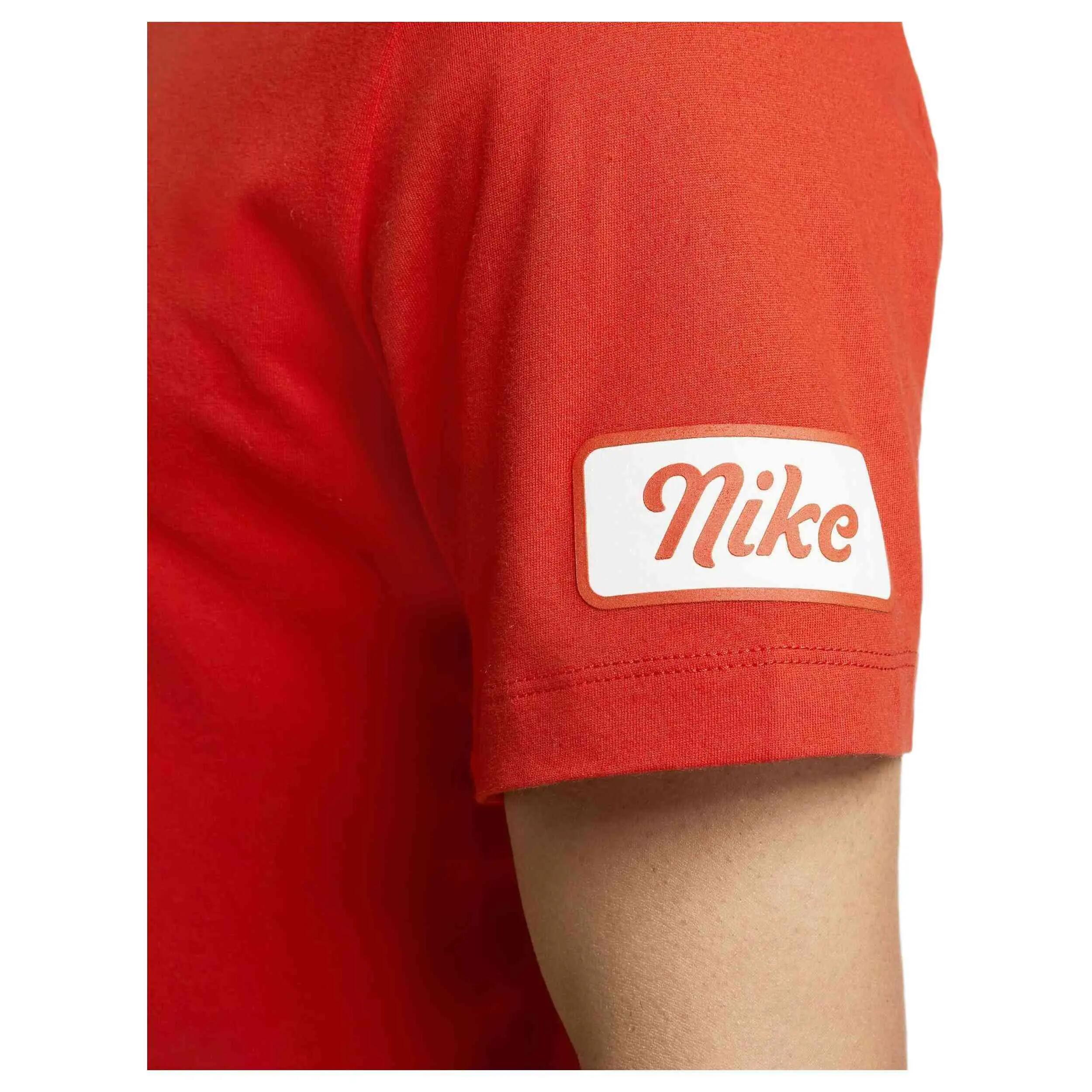 Camiseta de manga corta Nike modelo DZ2733-633 para hombre 4/5