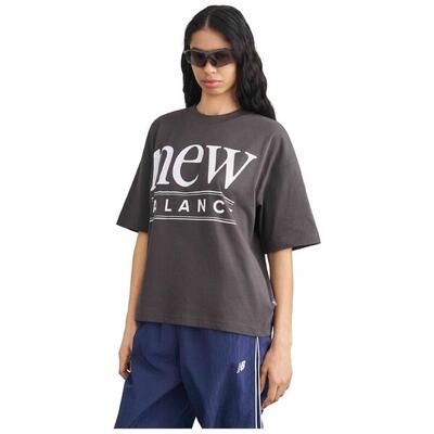 T-shirt met korte mouwen new balance model wt61u5f6abr voor vrouwen