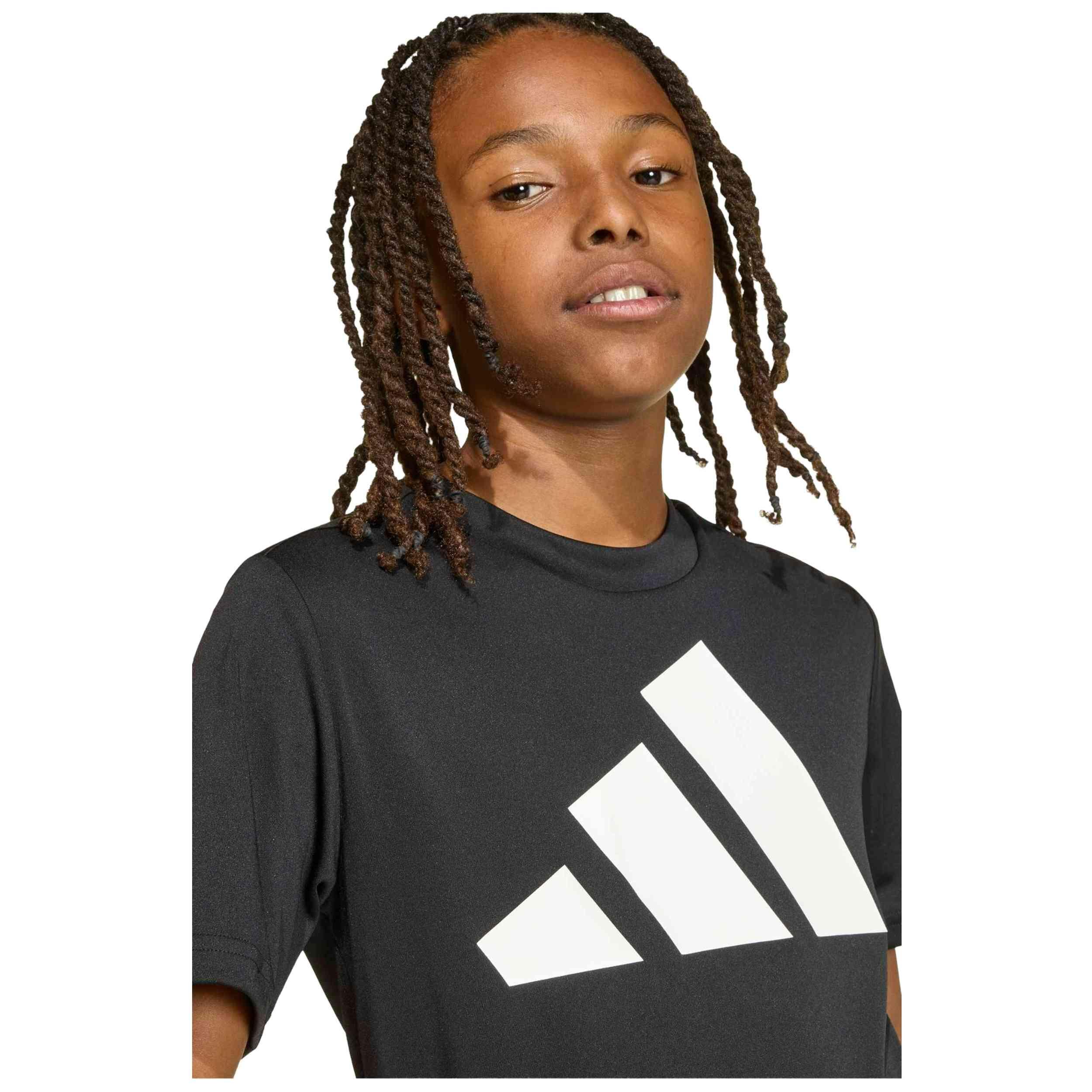 T-shirt met korte mouwen Adidas model J TR-ES BL T voor unisex jongens 2/3