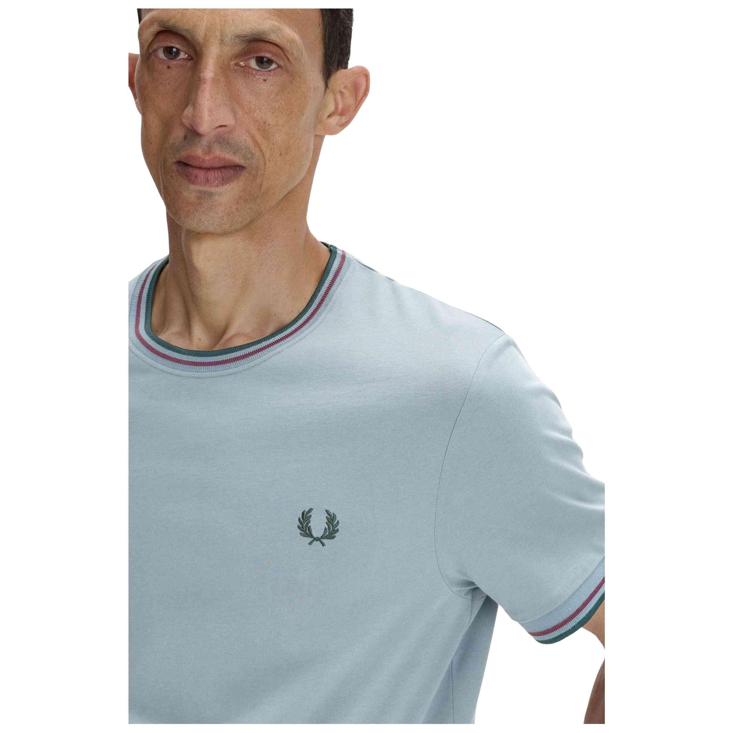 Kurzarmshirt Fred perry Modell M158898A für männer 4/5
