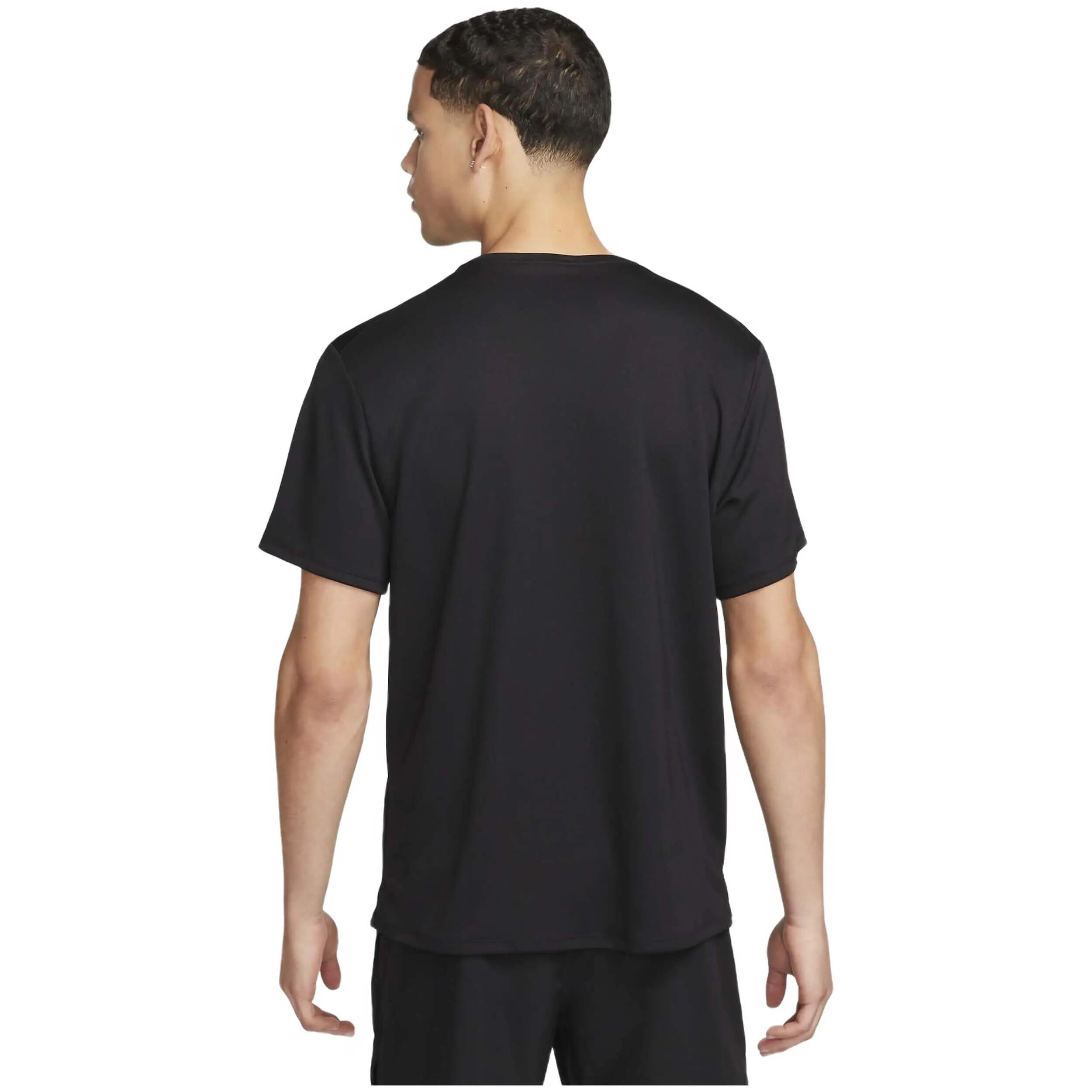 Maglia a maniche corte Nike modello DV9315-010 per uomini 3/5