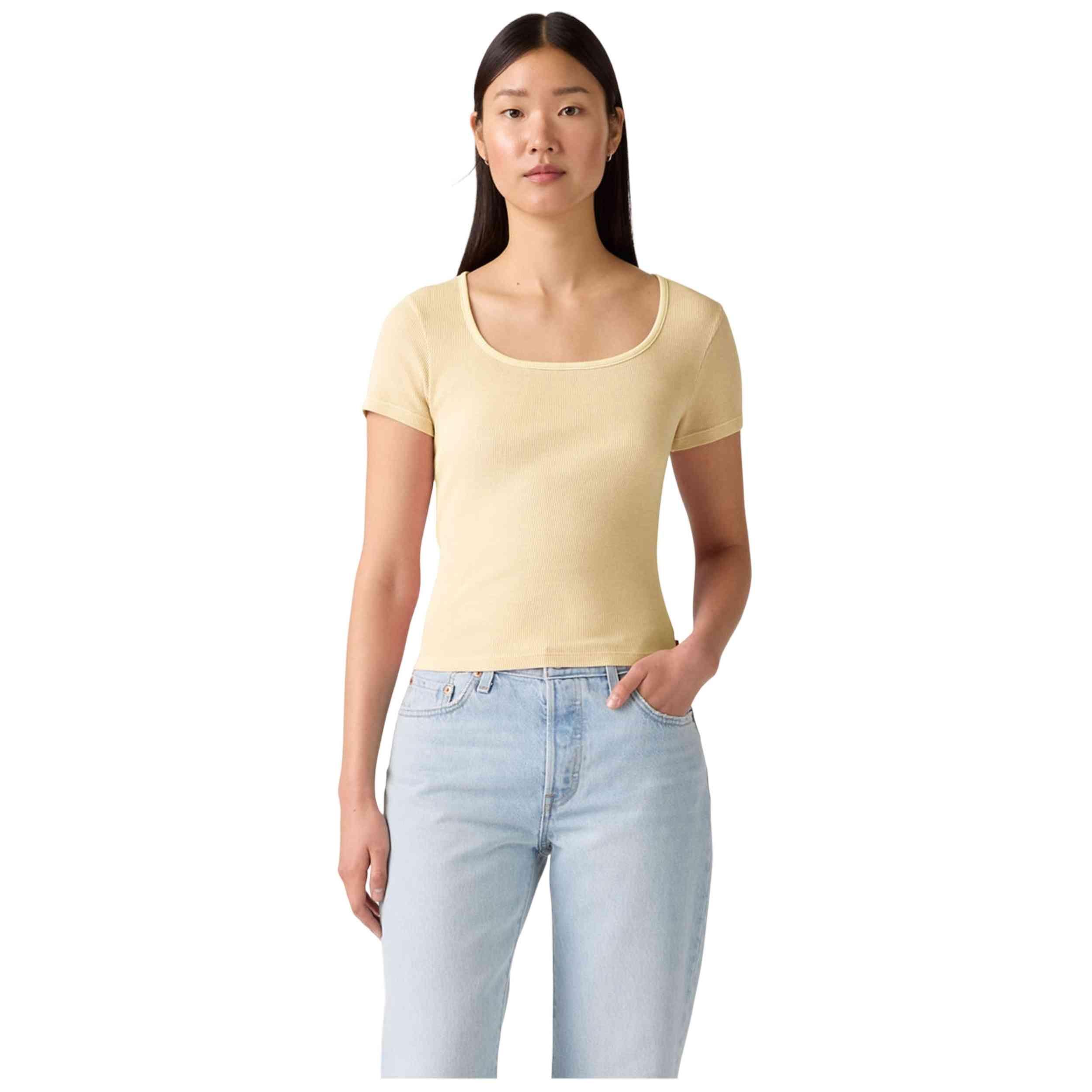 T-shirt Levi's modèle 003PU0012 pour femmes 2/5