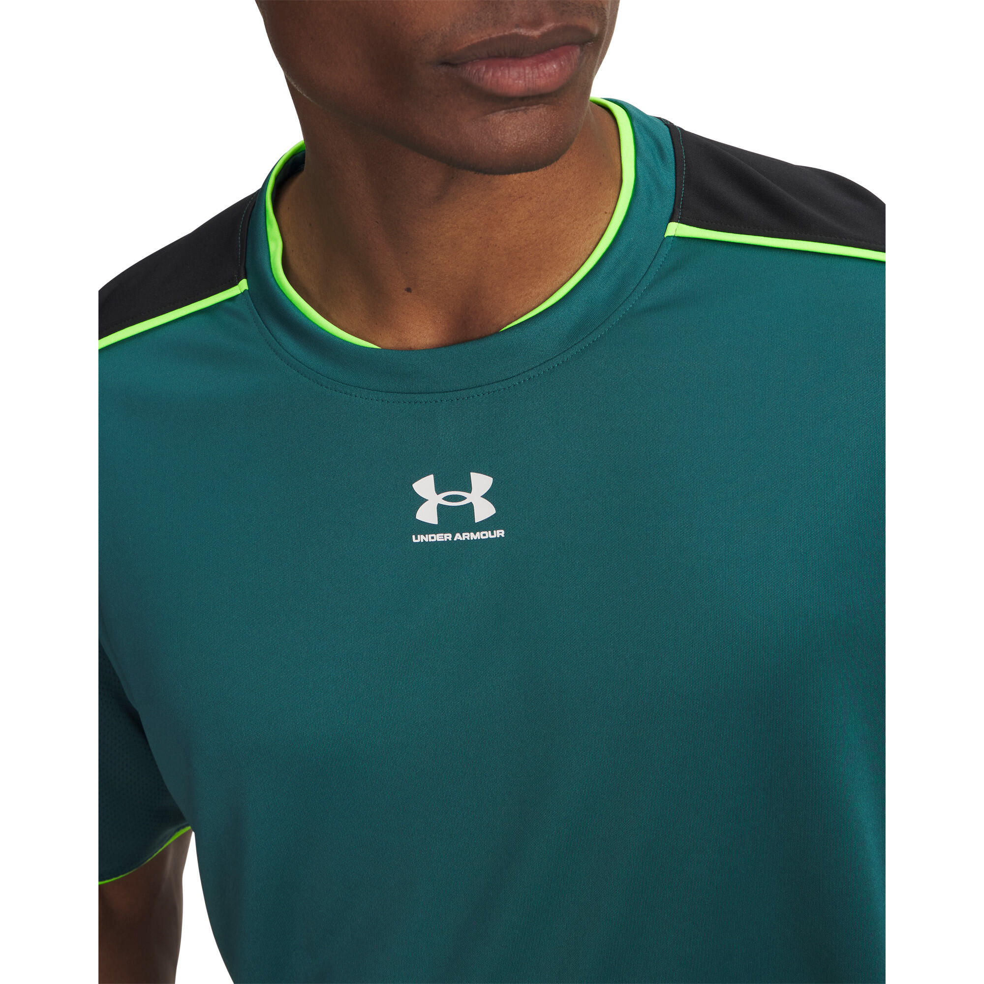 Camiseta Under Armour UA M Challenger Training  SS 2/4