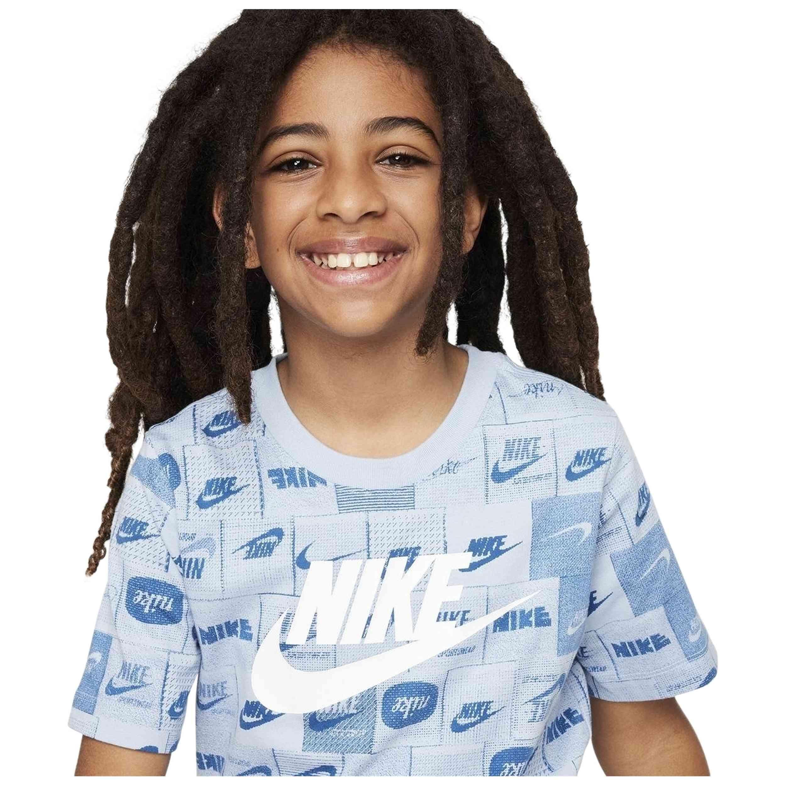 Camiseta de manga corta Nike modelo FN9609-440 para niños unisex 3/3