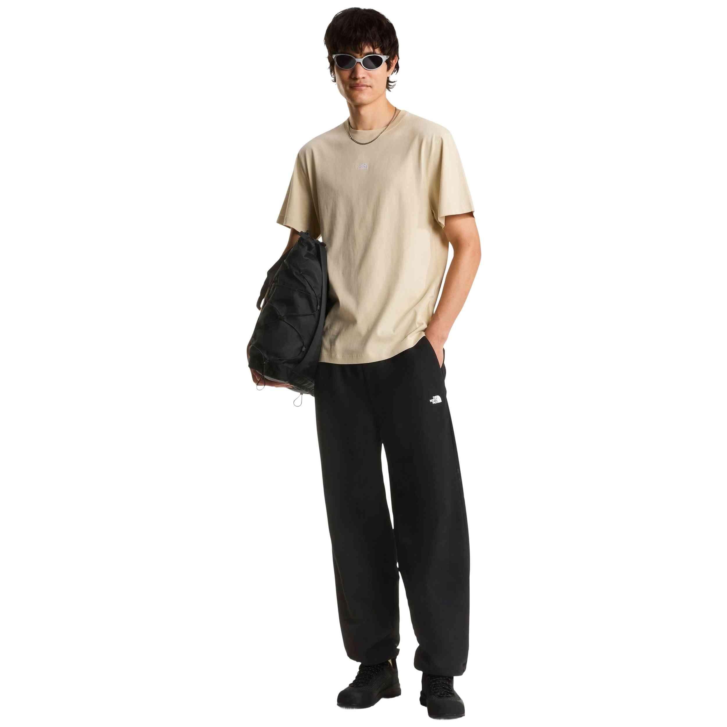 T-shirt The north face modèle M ESSENTIAL CENTER LOGO RELAXED SHORT pour unisexe 2/5