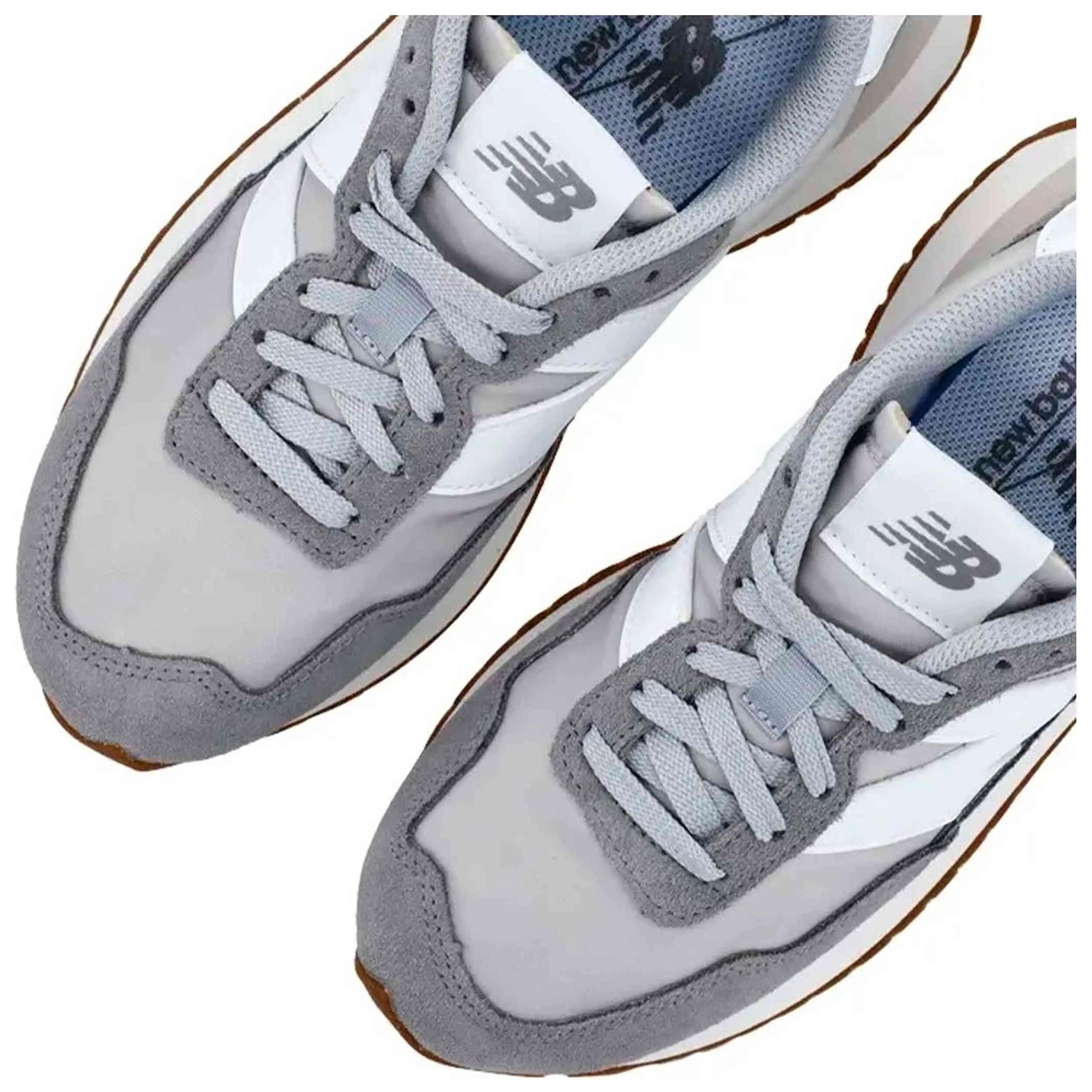 Turnschuhe New balance Modell 070-962972 für unisex 4/5