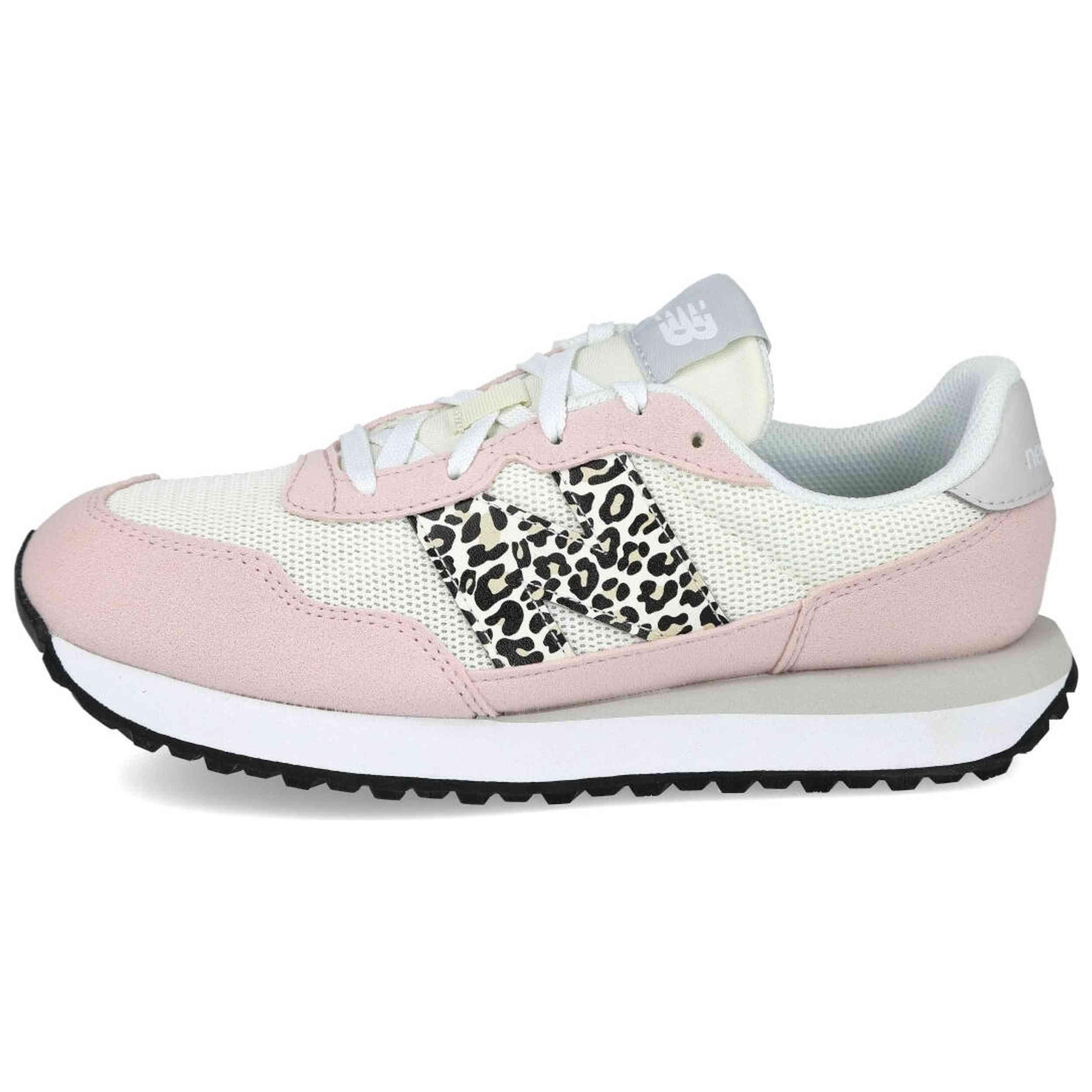 Scarpe New balance modello 070-814412 per unisex 3/4