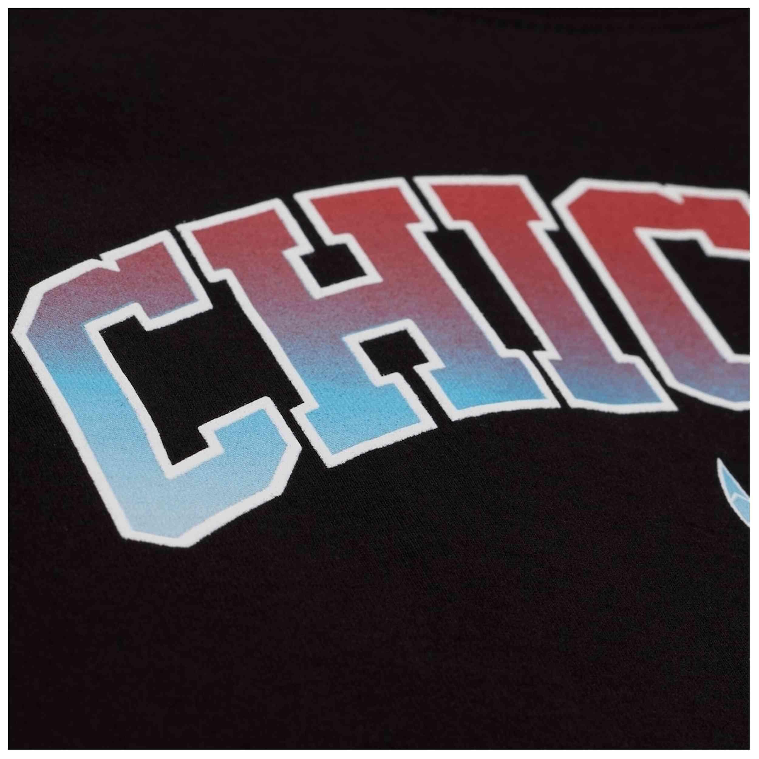 T-shirt Mitchell & ness modelo Nba Quiet Blaze Arch Tee Chicago Bulls para homem 3/3
