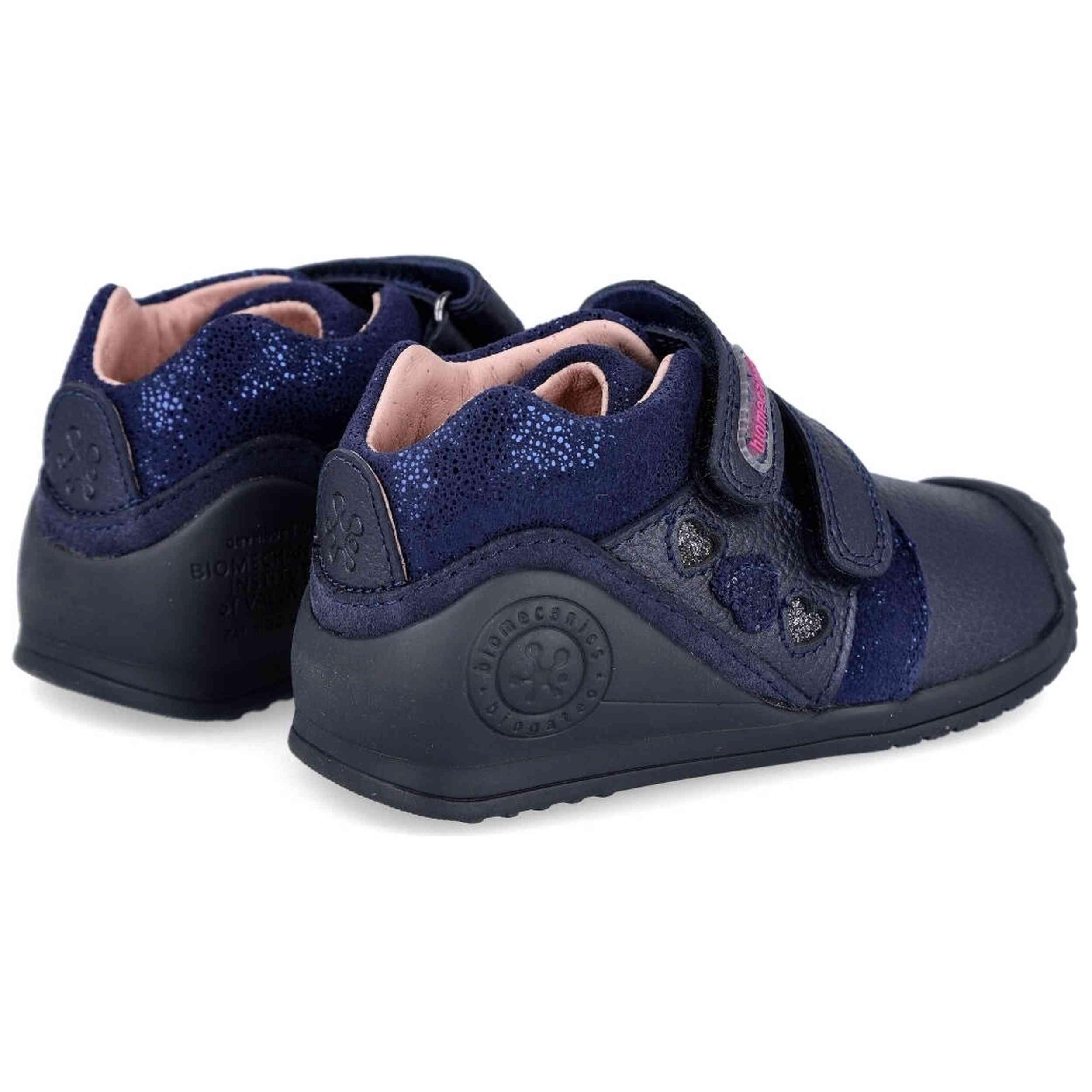 Schoen Biomecanics model 070-527936 voor meisjes 3/4