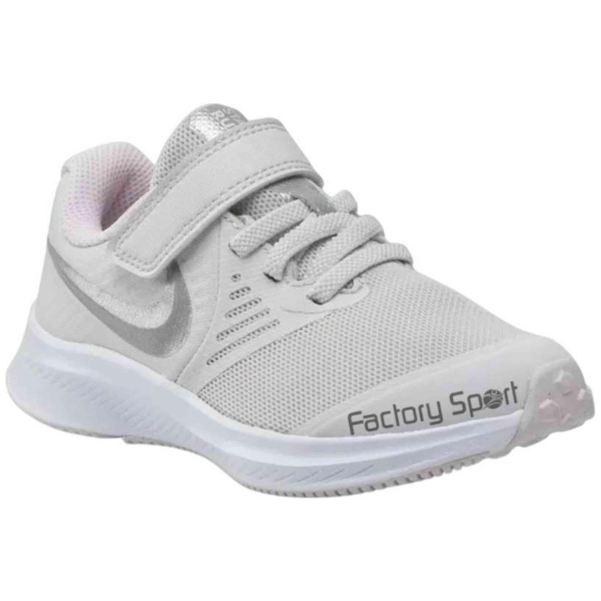 Baskets Nike modèle 09113008 pour enfants 1/4