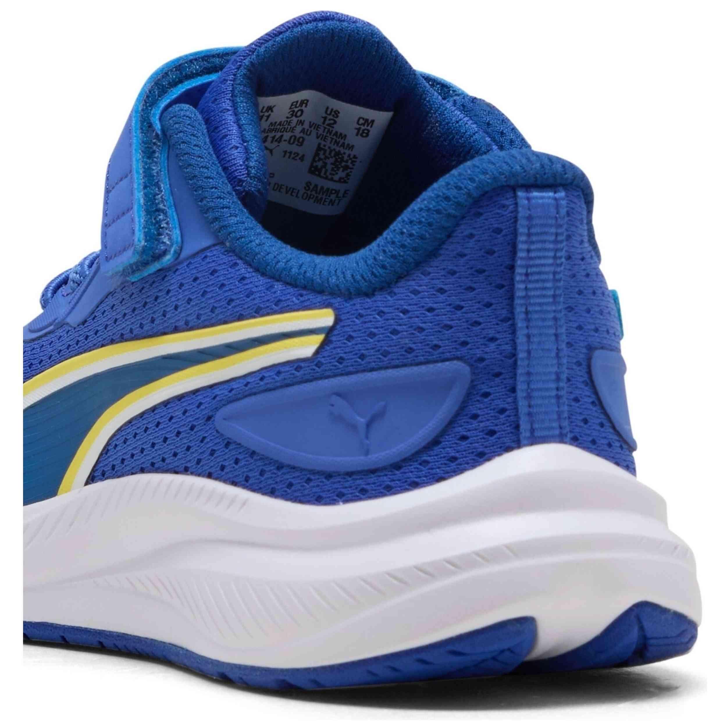 Sapatilhas Puma modelo Skyrocket 2 AC+ PS para crianças unissex 4/5