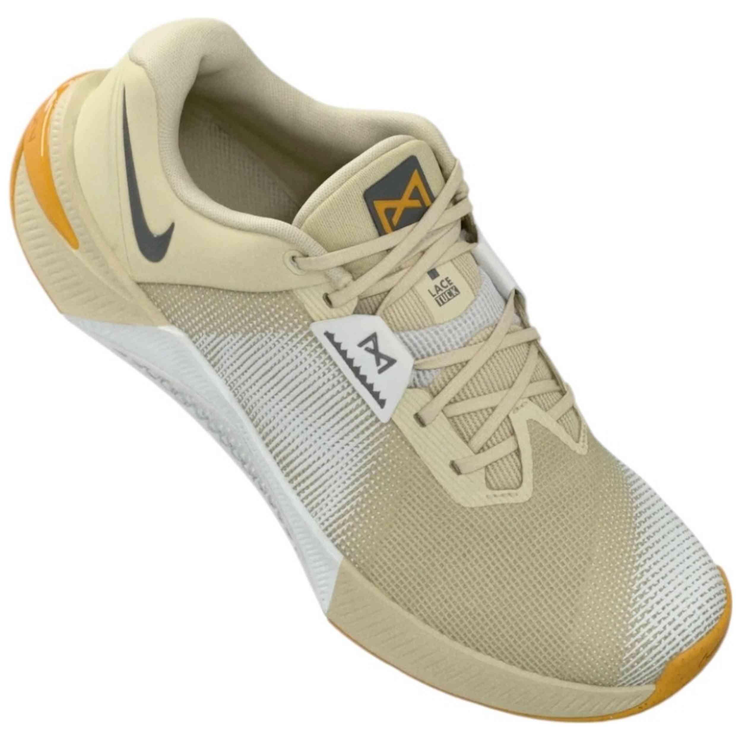 Scarpe Nike modello Metcon 10 per uomini 2/5