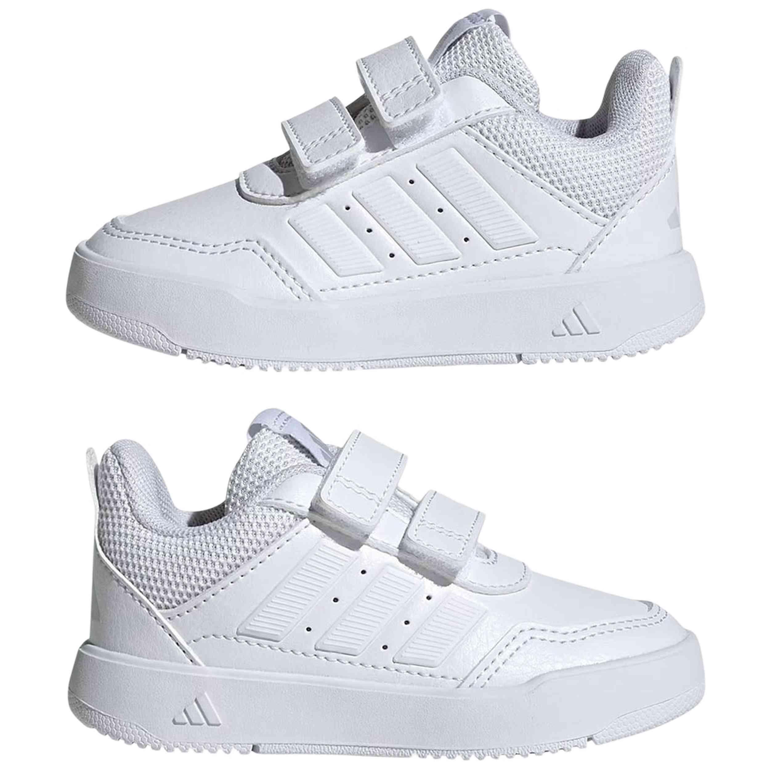 Schoen Adidas model JQ1849-TENSAUR-SPORT voor unisex jongens 4/5