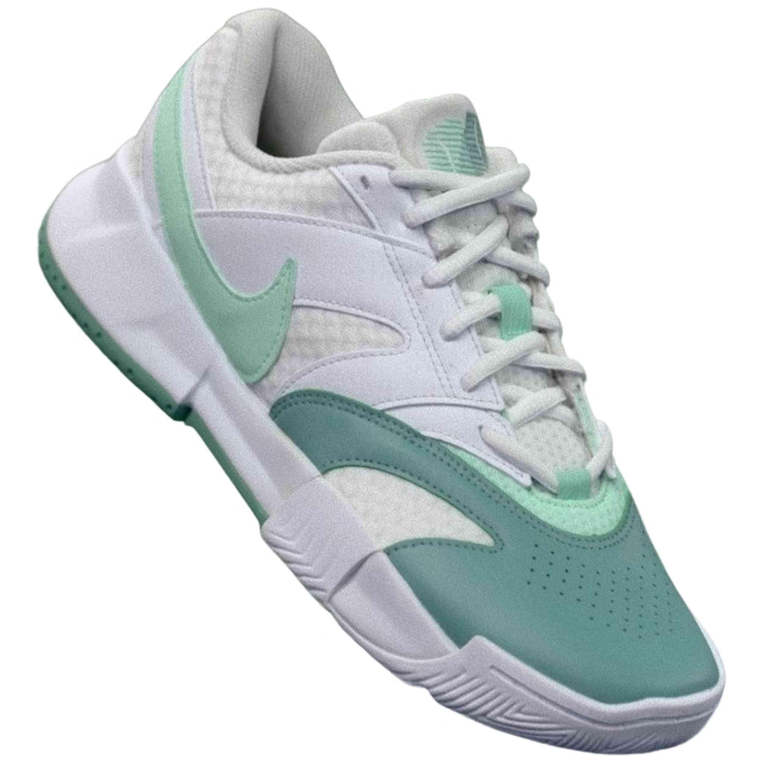 Scarpe Nike modello FD6575-107 per donne 2/5