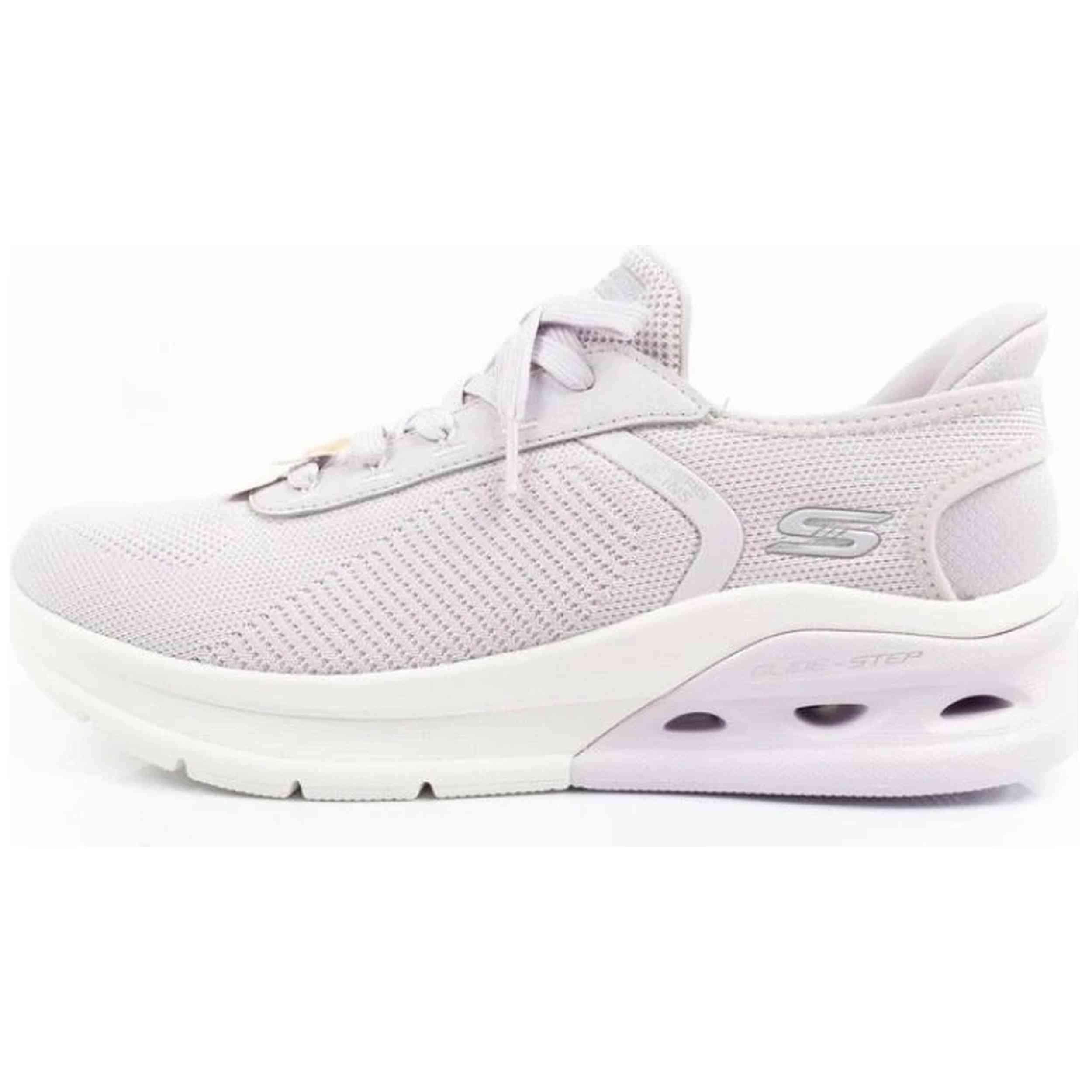 SKECHERS picture