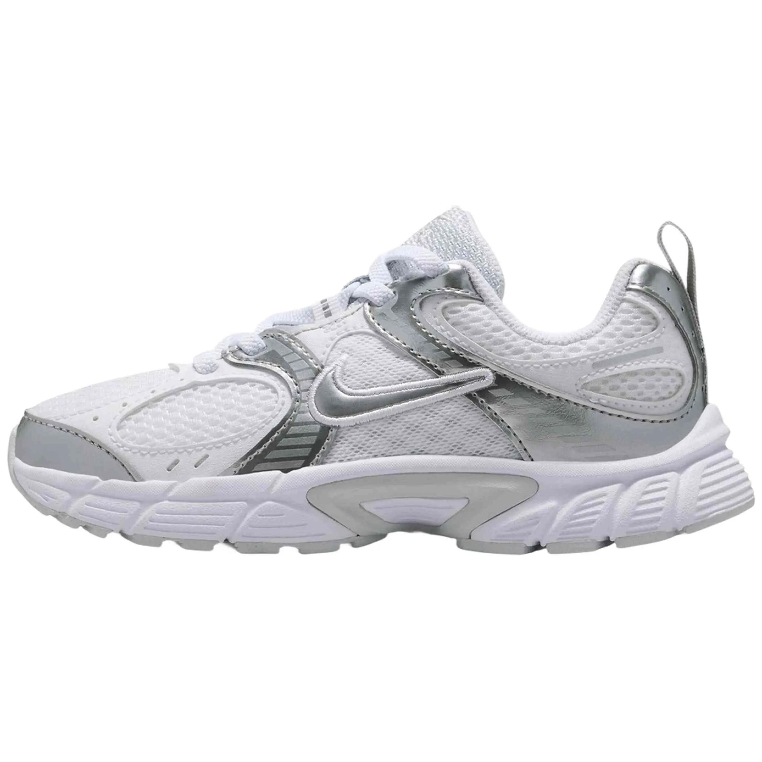 NIKE picture