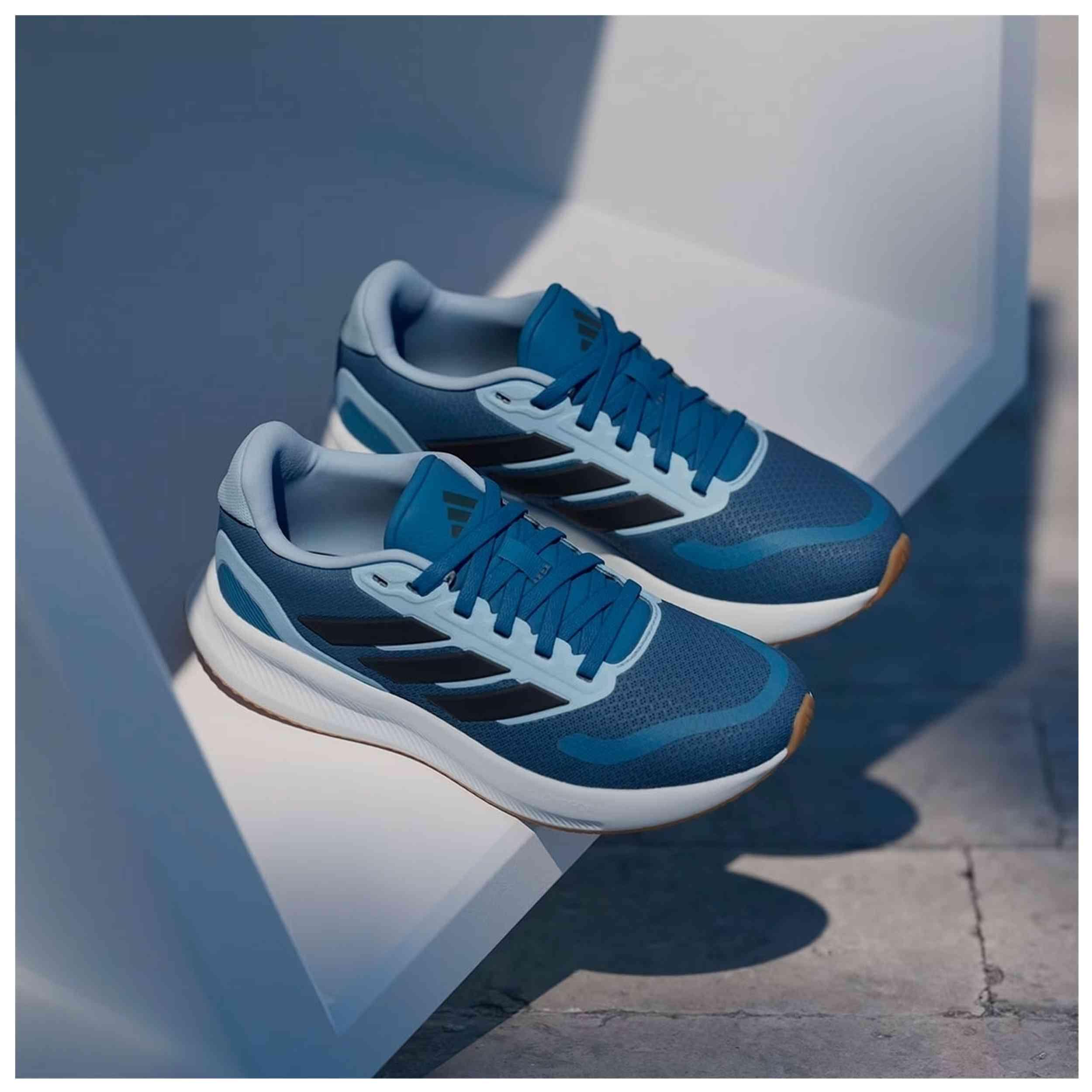 Schoen Adidas model MDJP9390 voor unisex 4/5