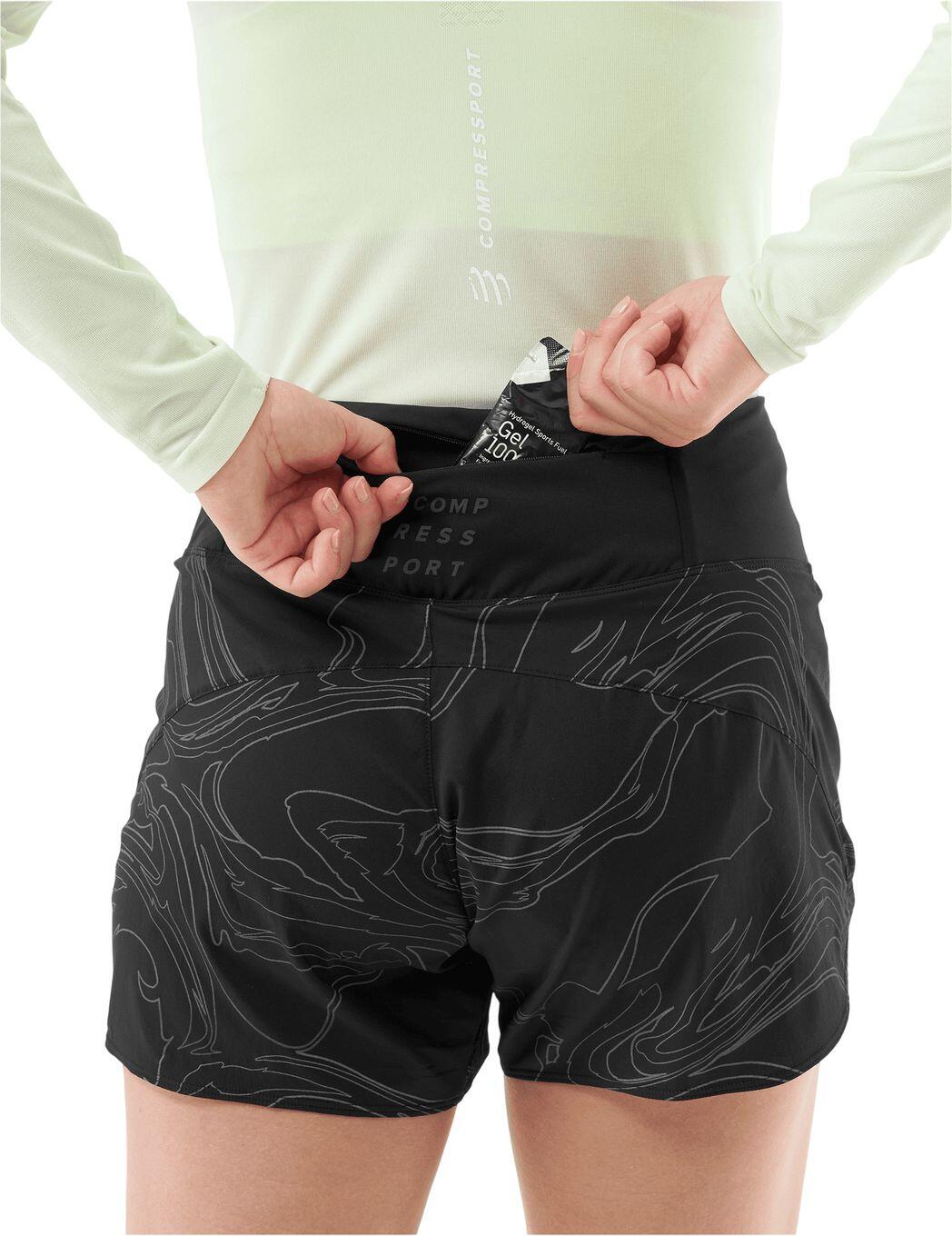Pantaloncini da donna Compressport Performance Nero 4/5