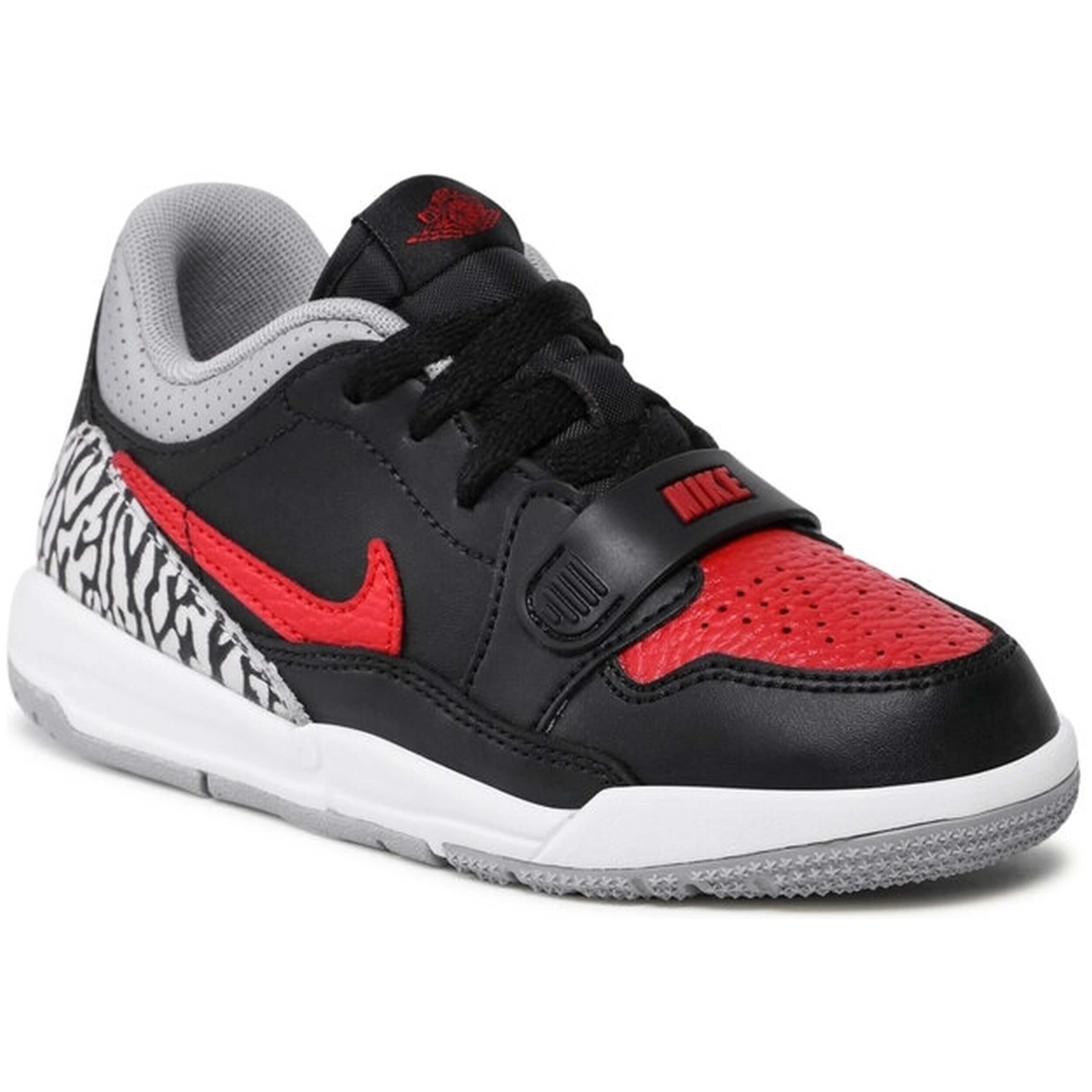 NIKE picture