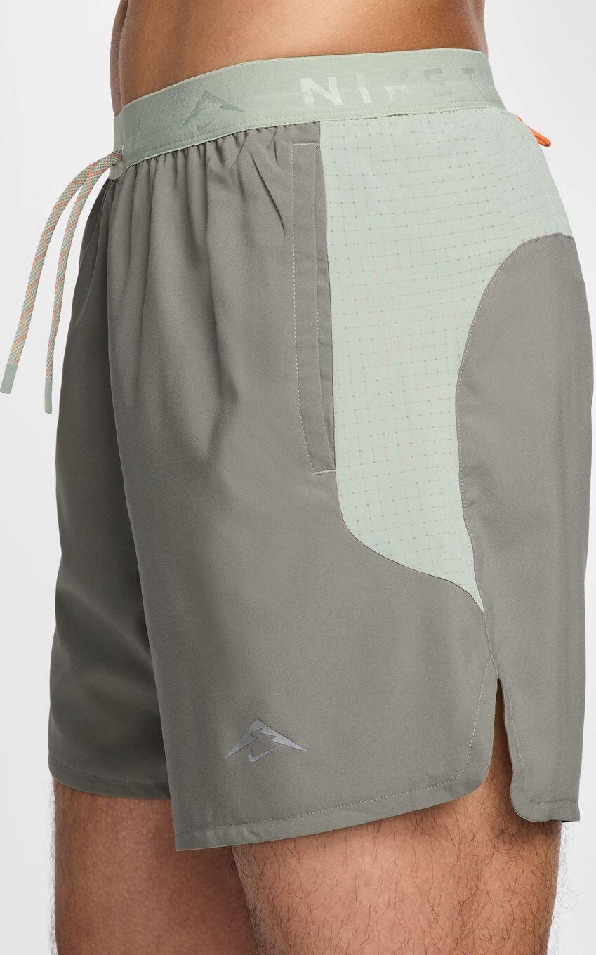 Pantalones cortos Nike Dri-Fit Trail 6in Khaki para hombre 3/5