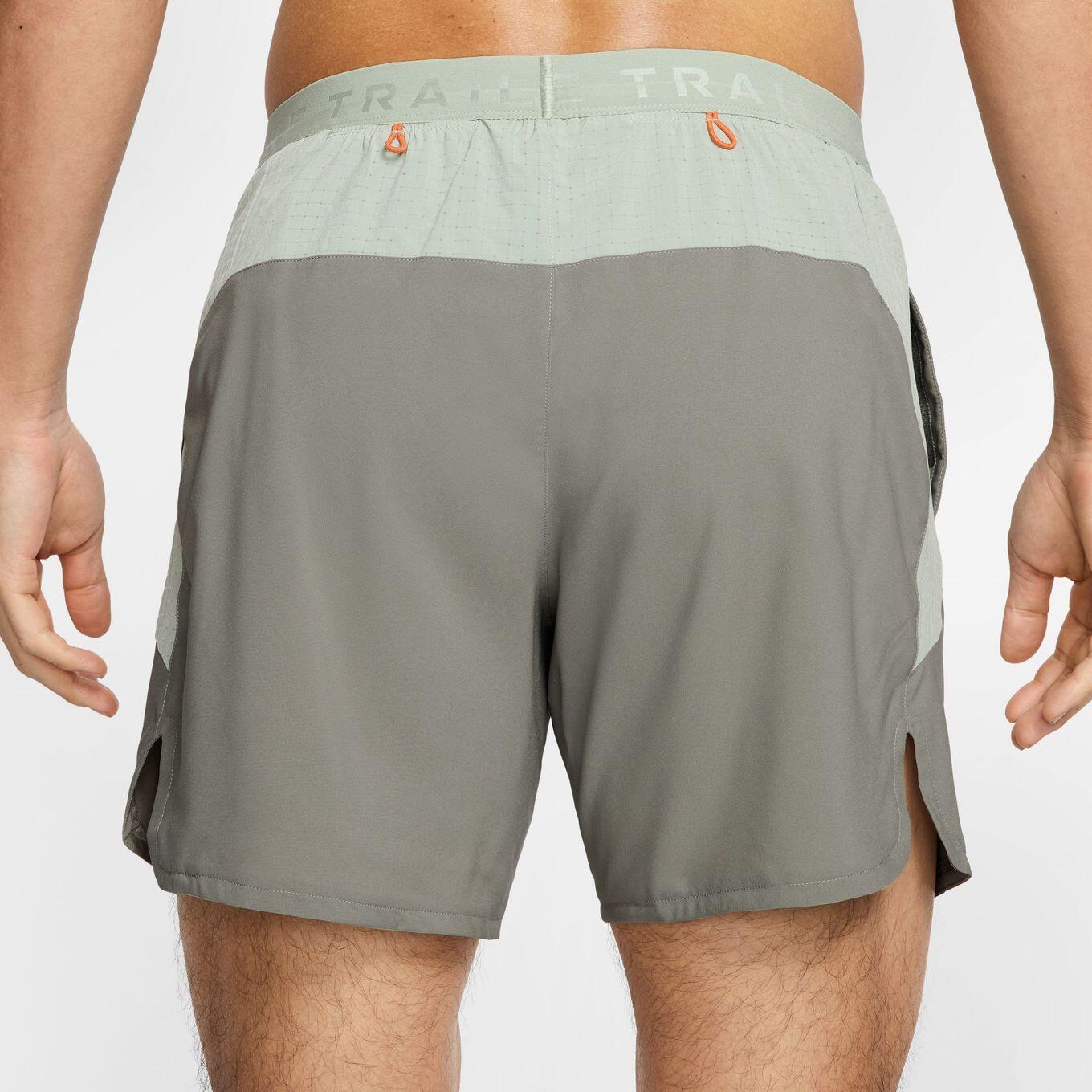 Pantalones cortos Nike Dri-Fit Trail 6in Khaki para hombre 2/5