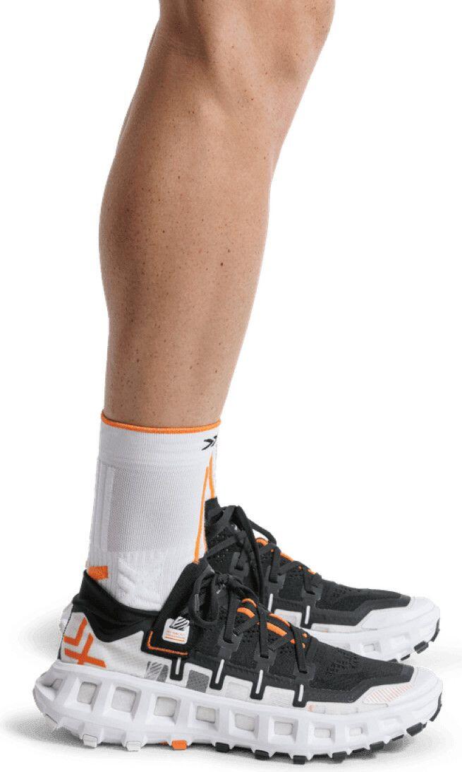X-Bionic TerraSkin X01 Scarpe da trail Bianco/Nero Unisex 2/6