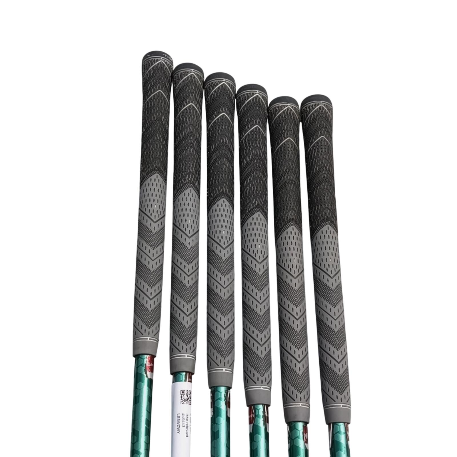 Wilson Staff D100 IJzerset / 6-PW+SW / Flex Ladies / Grafiet 5/7