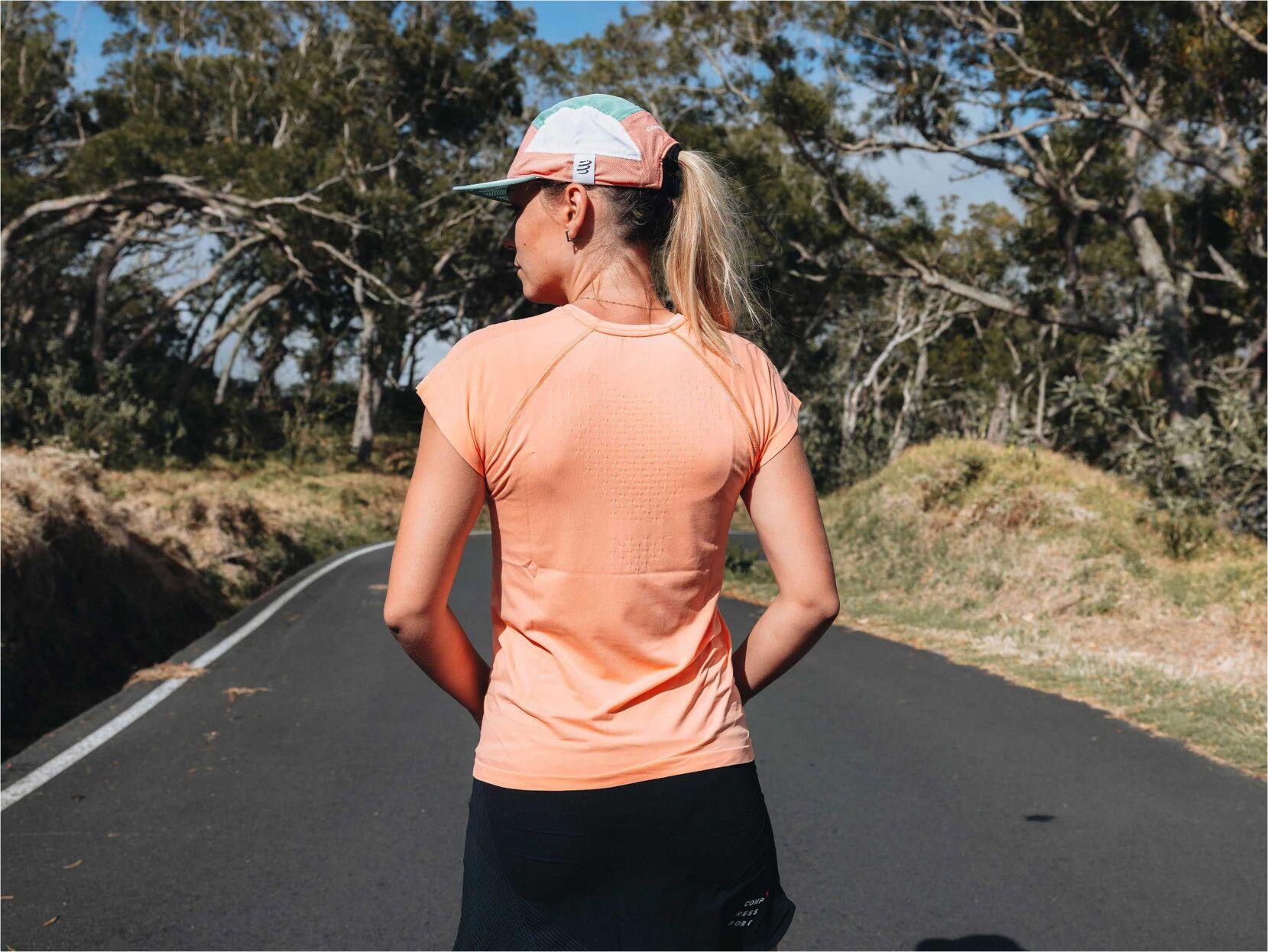 T-Shirt Running Compressport Training Logo Orange Femme 4/6