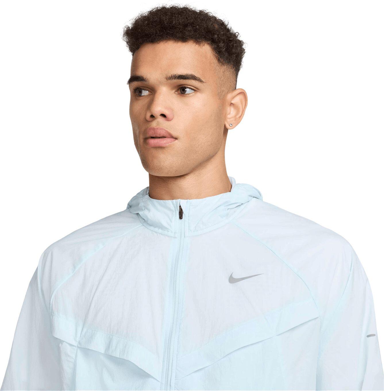 Casaco corta-vento Nike Stride Azul Homem 3/7