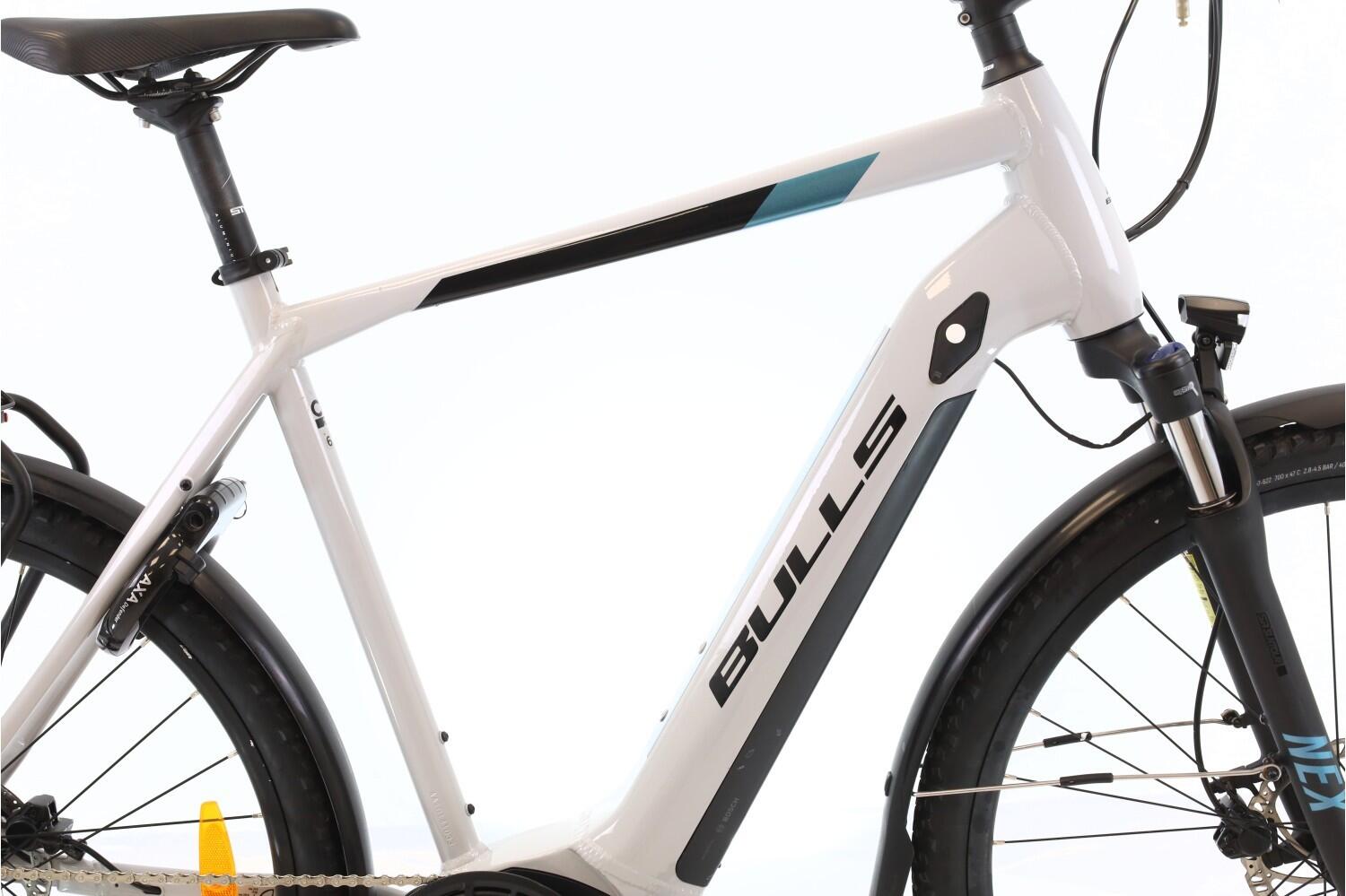 Vélo de ville et loisir reconditionné · Bulls Cross EVO · Très bon état 2/8