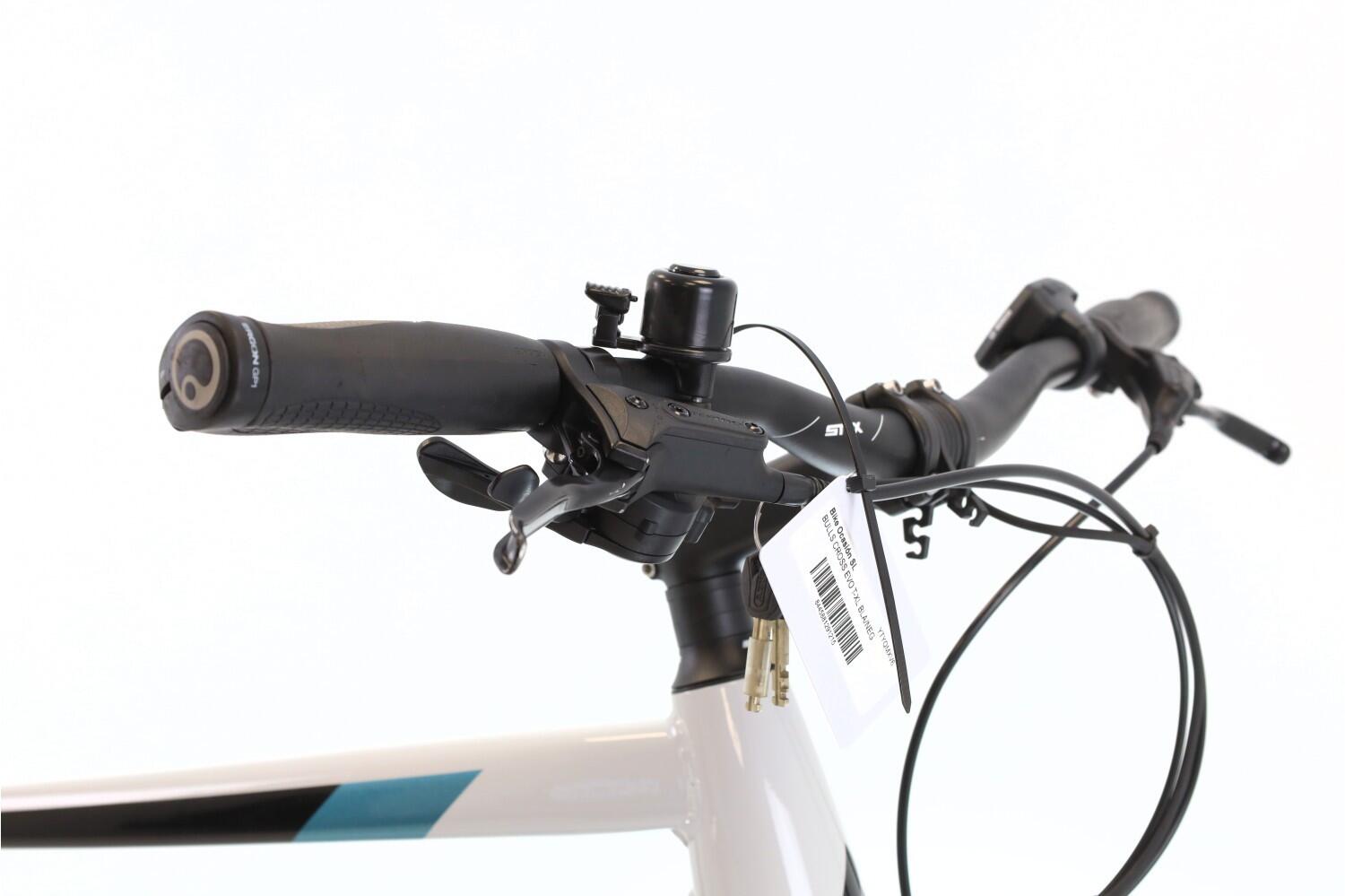 Vélo de ville et loisir reconditionné · Bulls Cross EVO · Très bon état 6/8