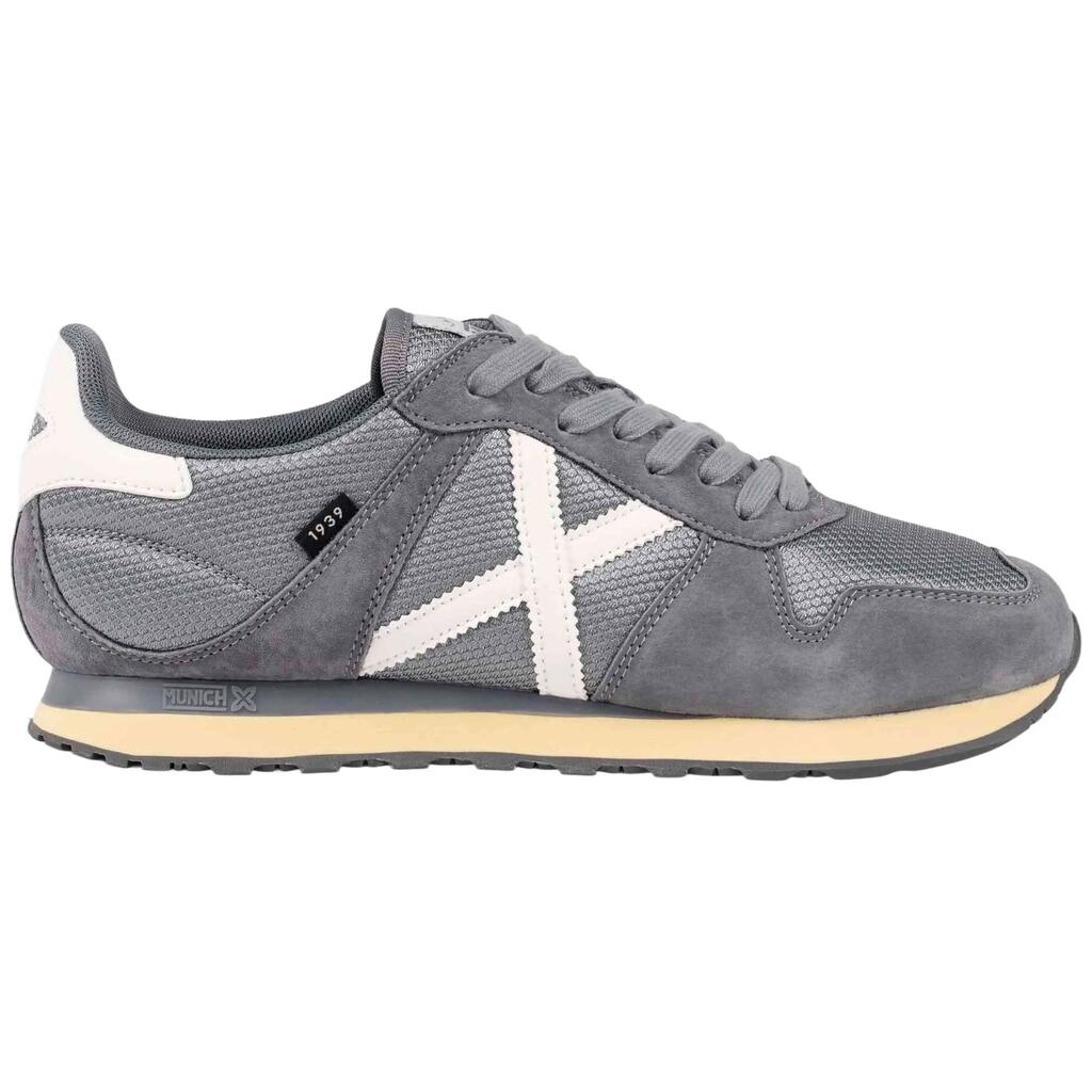 Sneakers Munich model Massana Classic Man for man