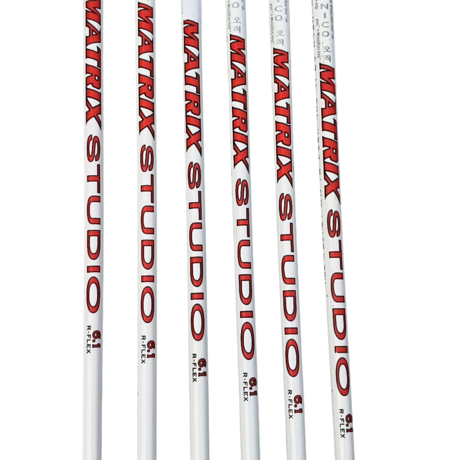 Wilson Staff D100 IJzerset / 5-PW / Flex Regular / Grafiet 4/7