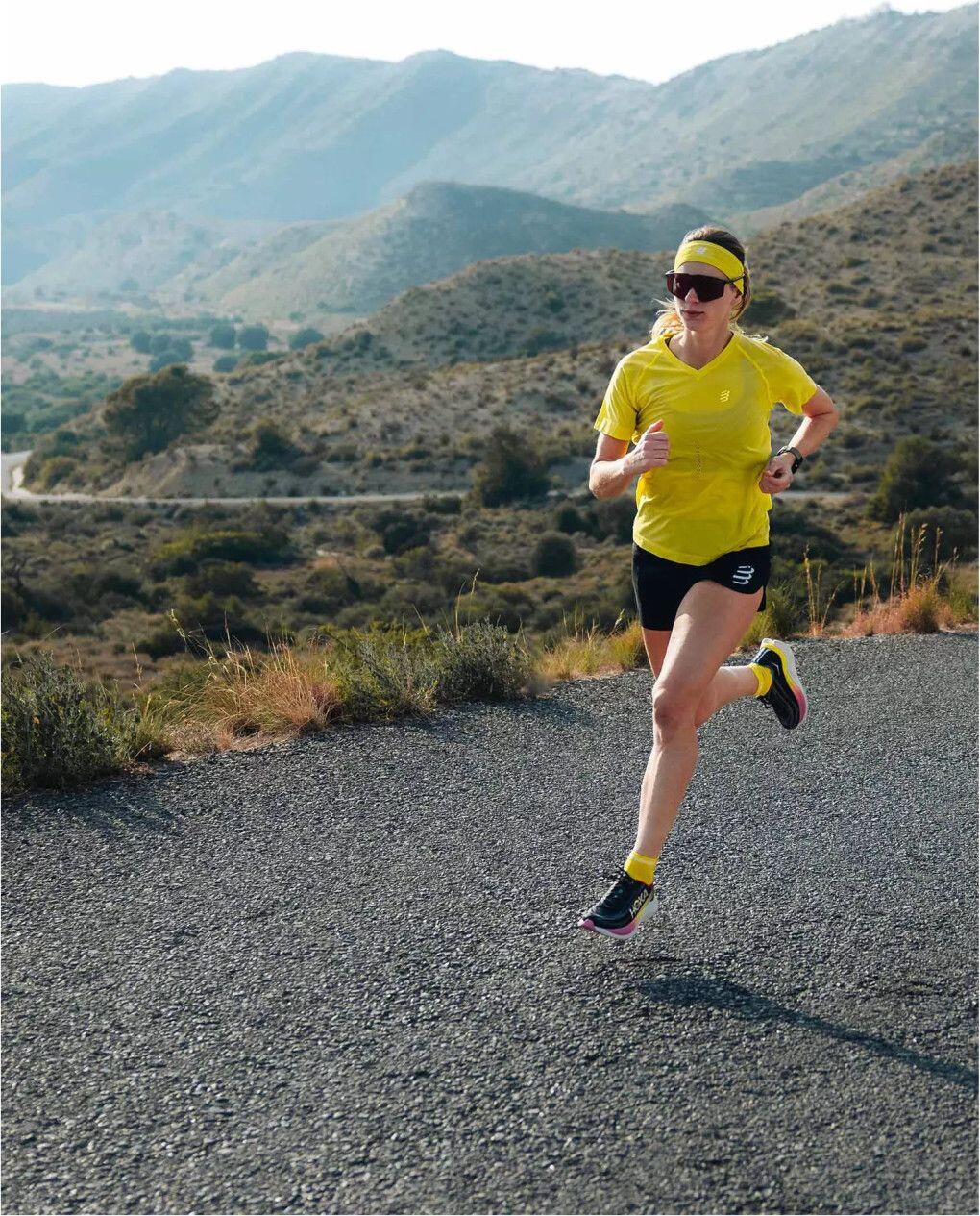 T-Shirt Running Performance Green Sheen Femme 3/3