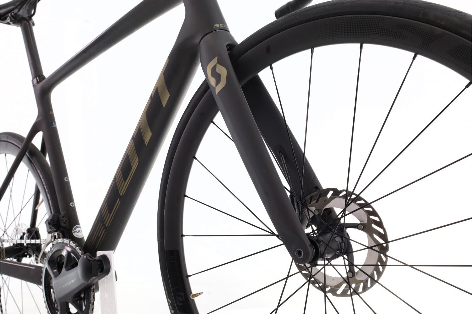 Tweedehands racefiets ·  Addict RC 15 Di2 12V · Zeer goede toestand 5/8