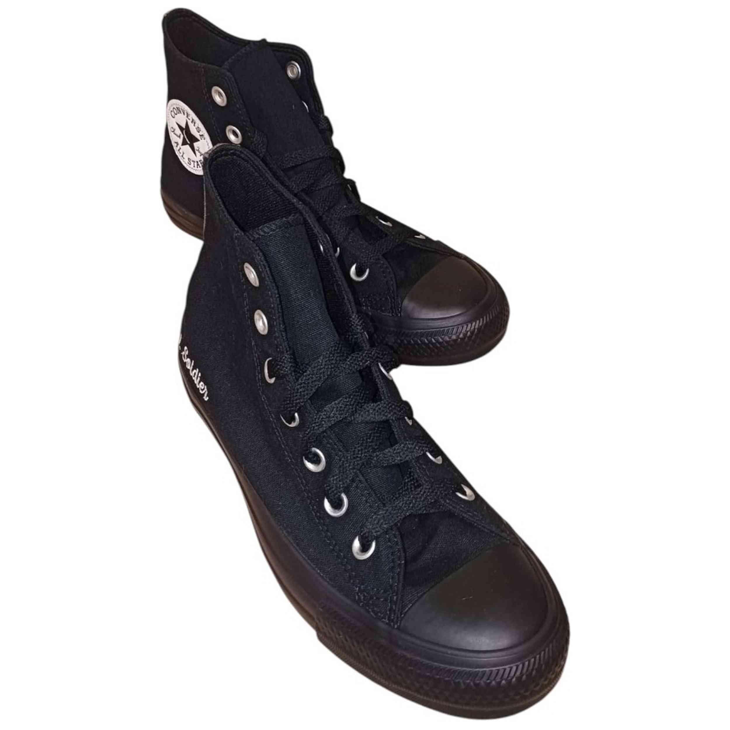 Baskets Converse modèle 168957C pour unisexe 2/4
