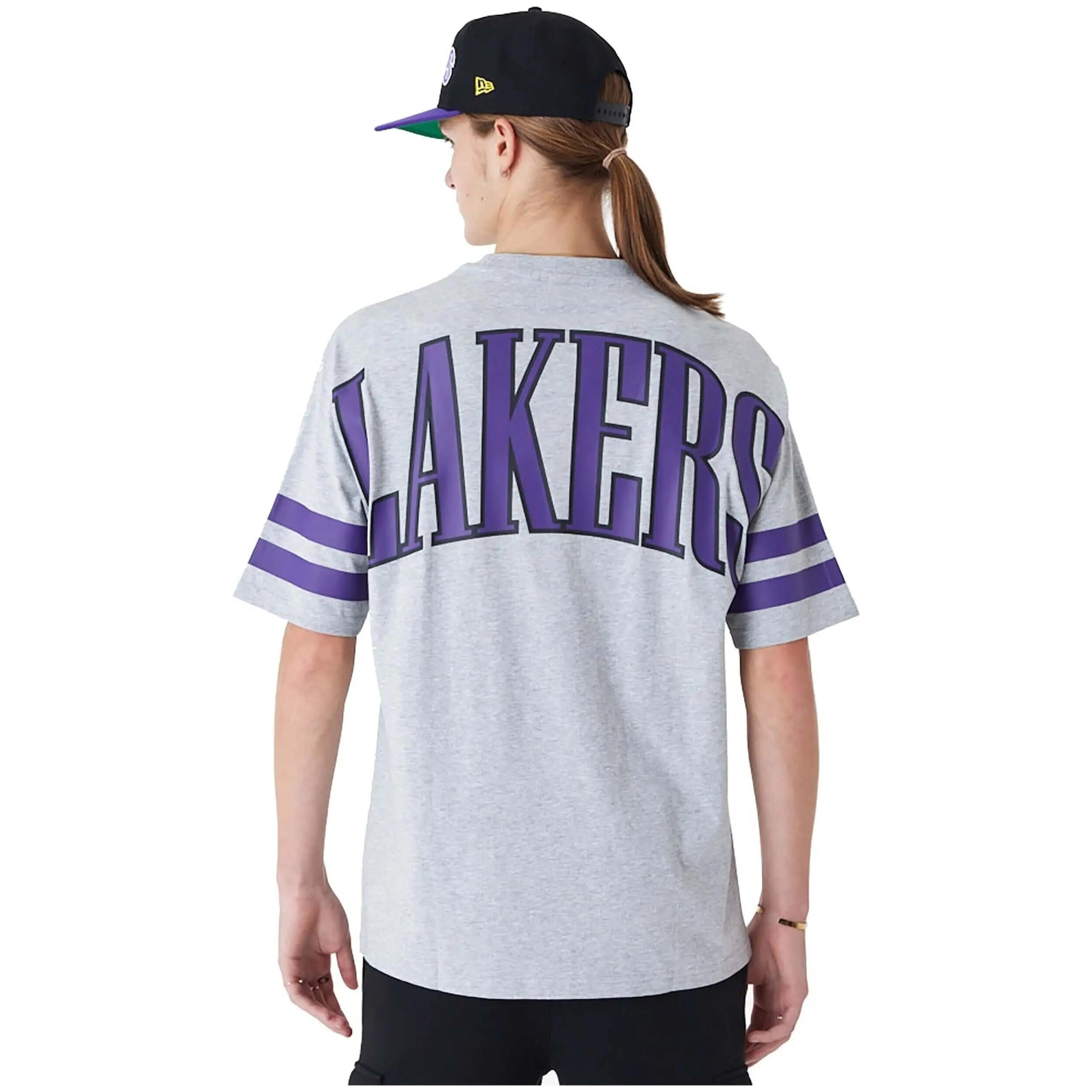 T-shirt New Era modelo 60435435 para homem 3/5