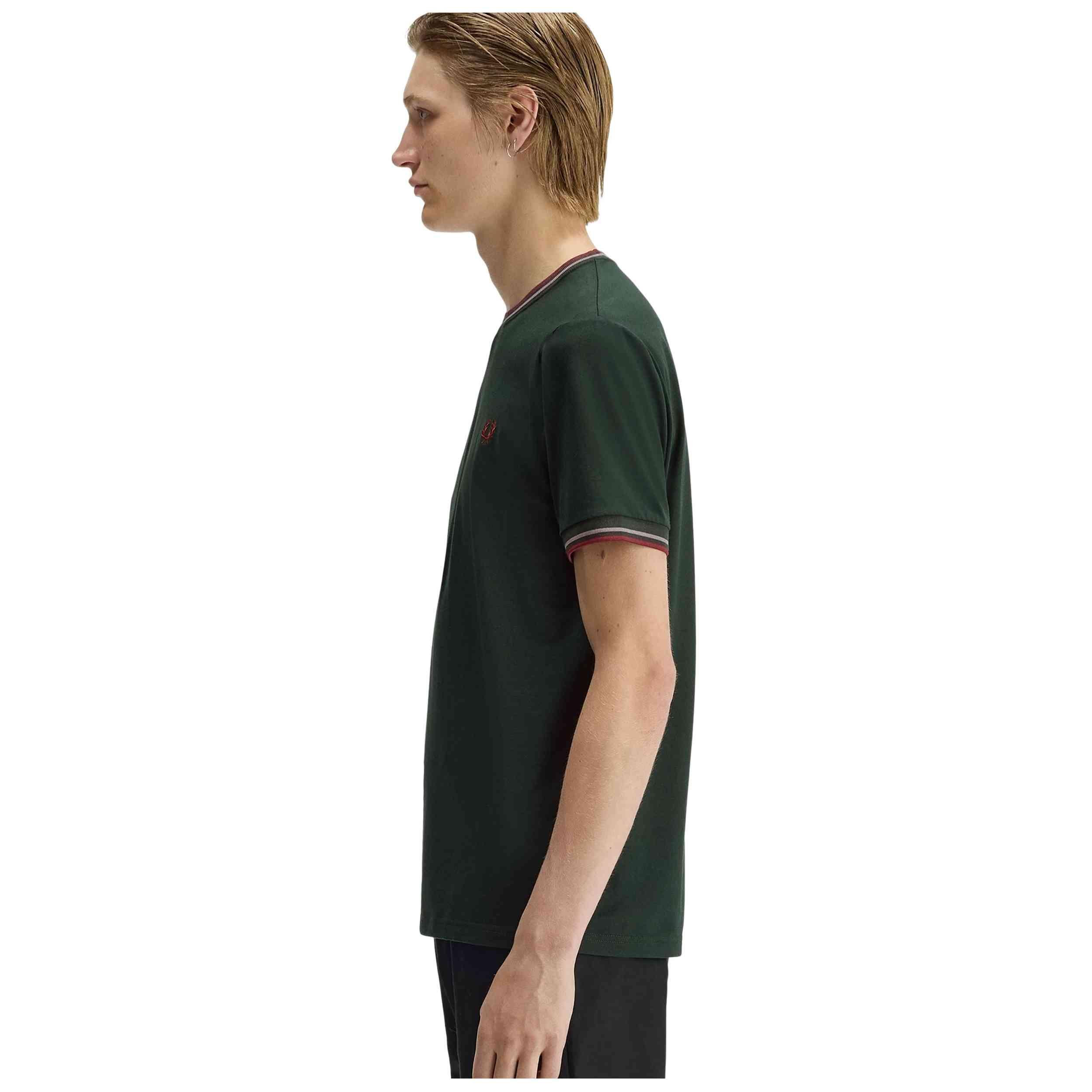 T-shirt met korte mouwen Fred perry model CAMISETA CON EL RIBETE CON voor mannen 2/5