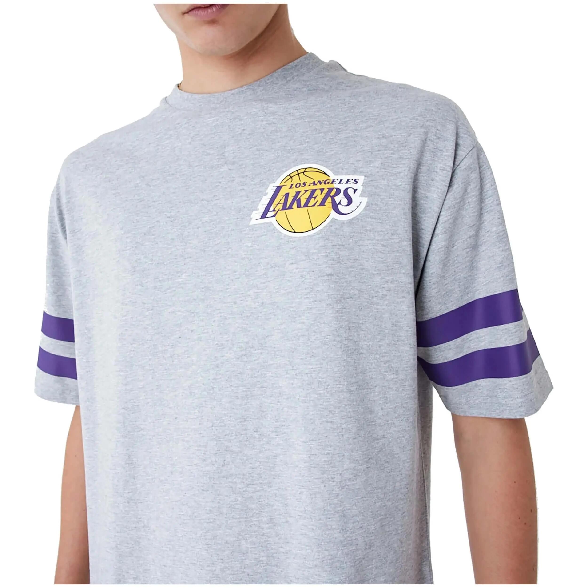 T-shirt New Era modelo 60435435 para homem 2/5