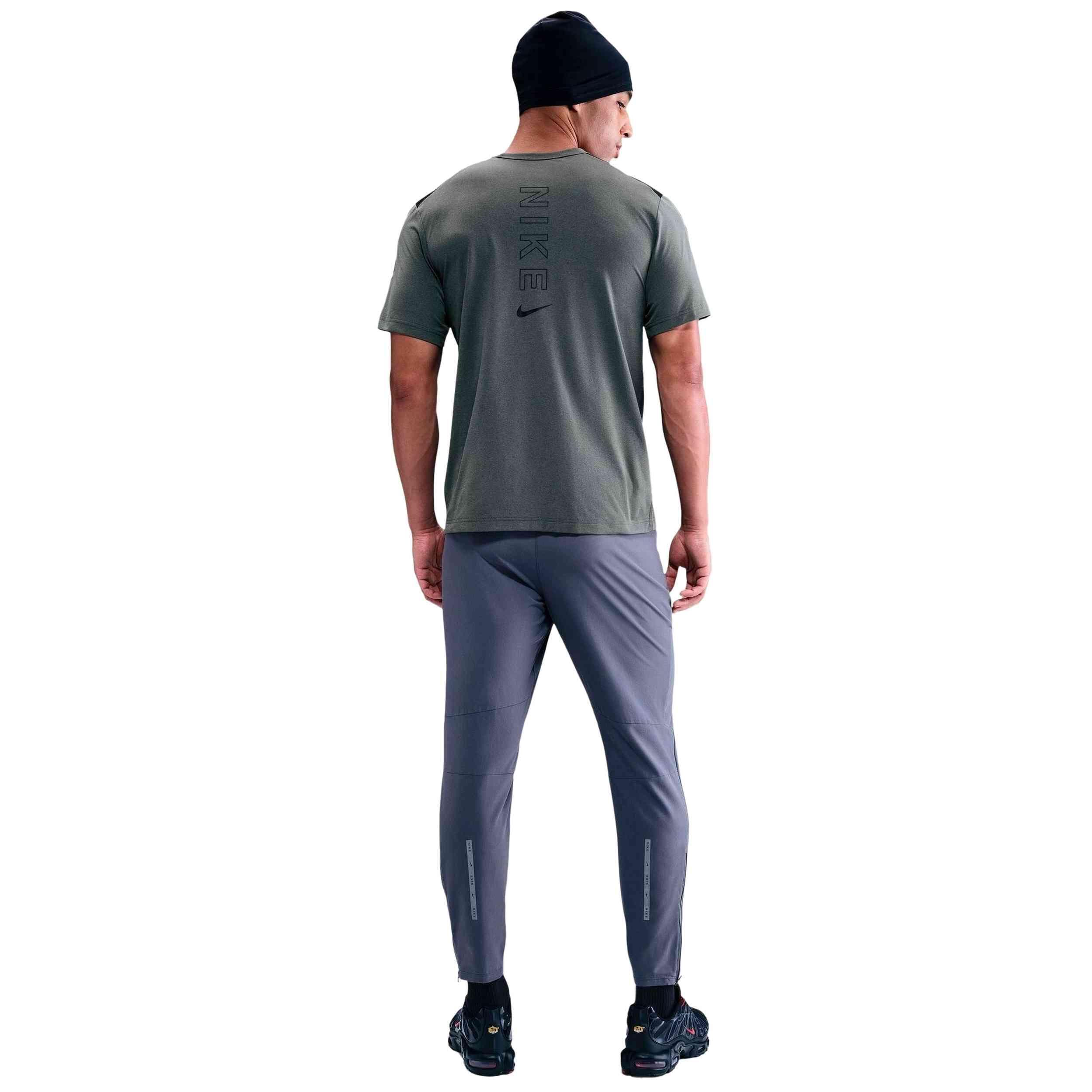 Camiseta de manga corta Nike modelo Nike Sportswear para hombre 5/5