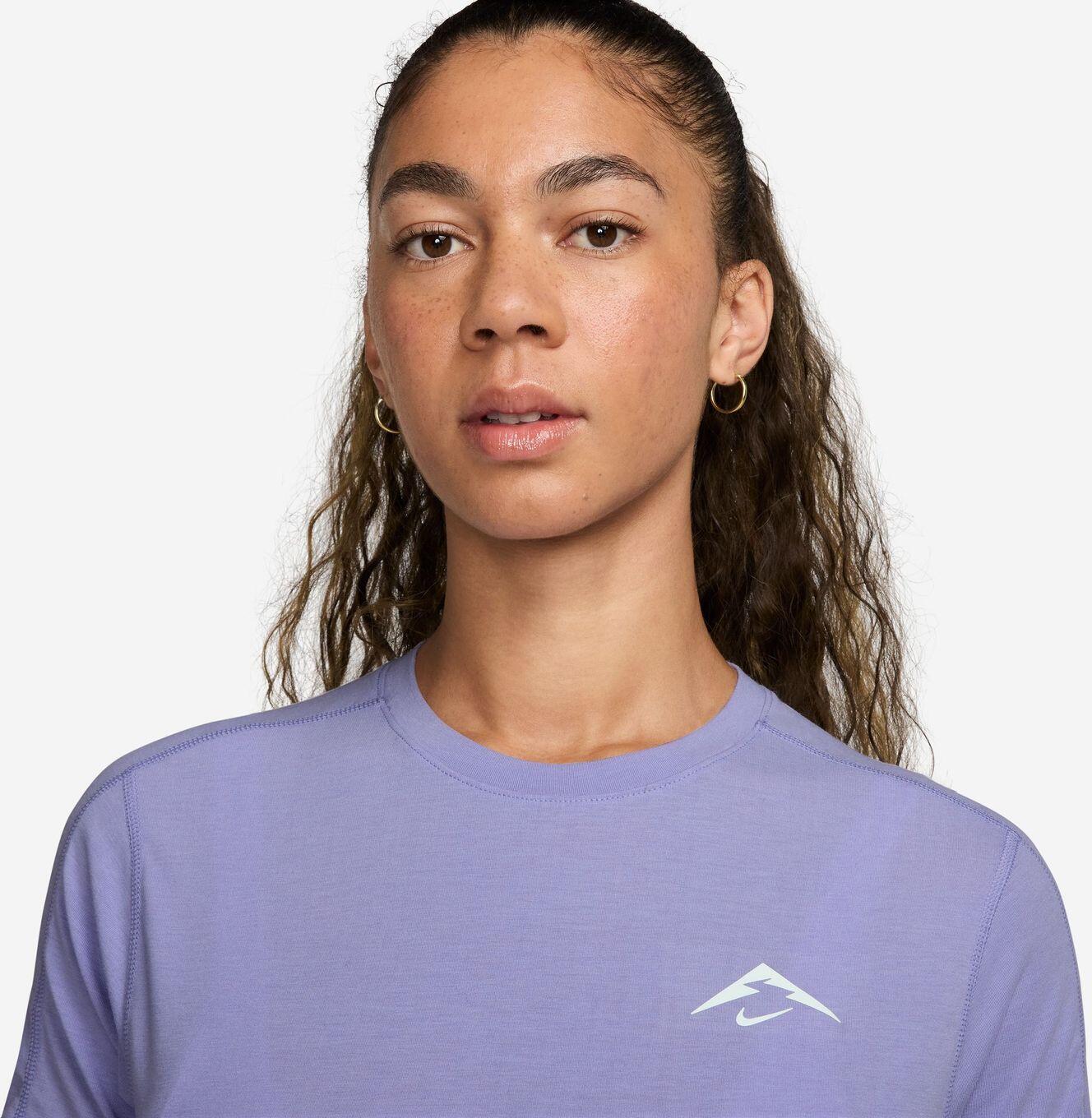 Maillot de manga corta Nike Dri-Fit Trail Malva para mujer 3/3