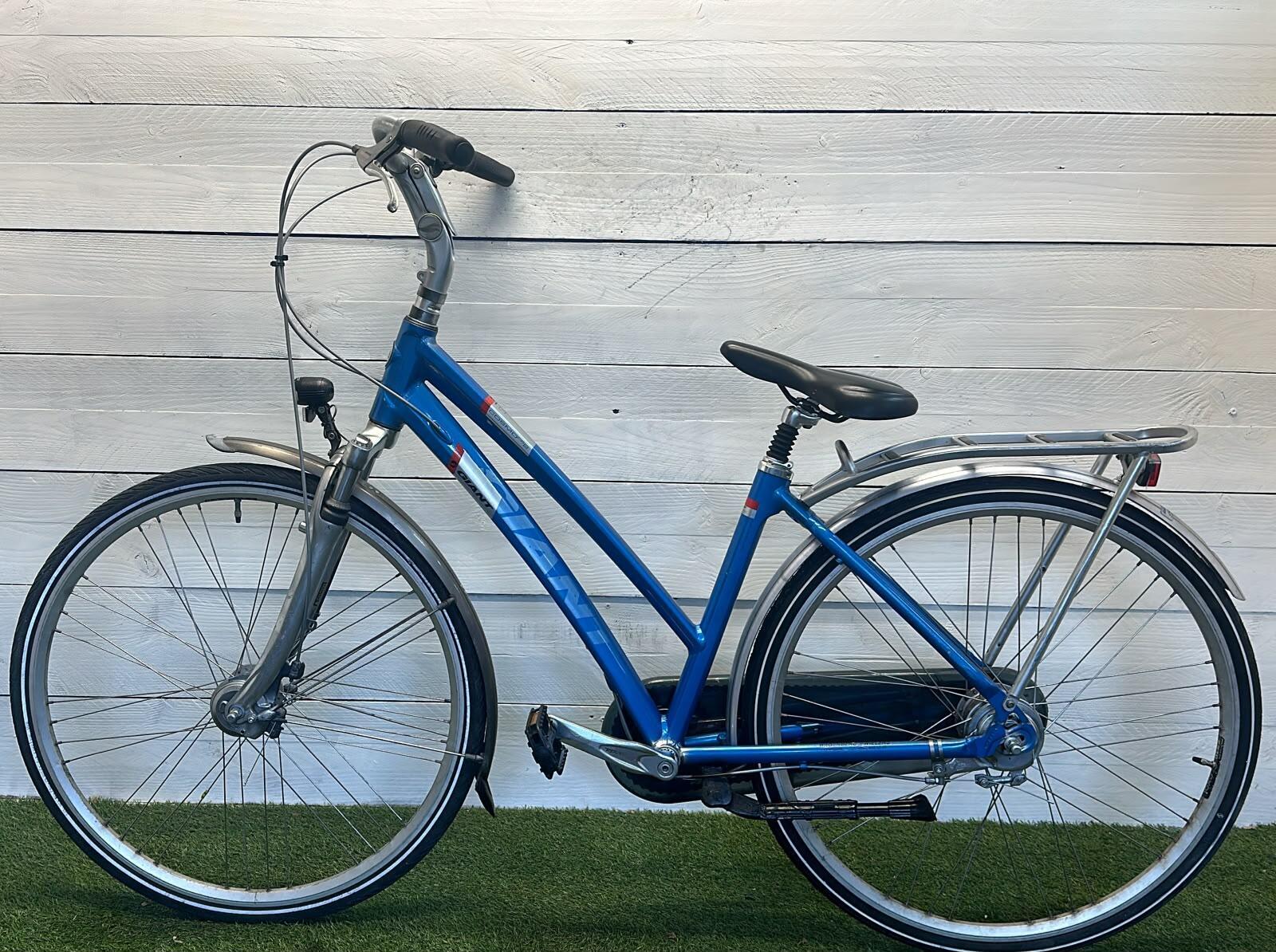 Giant stadsfiets 45 cm, blauw, 8 versnellingen 2/3