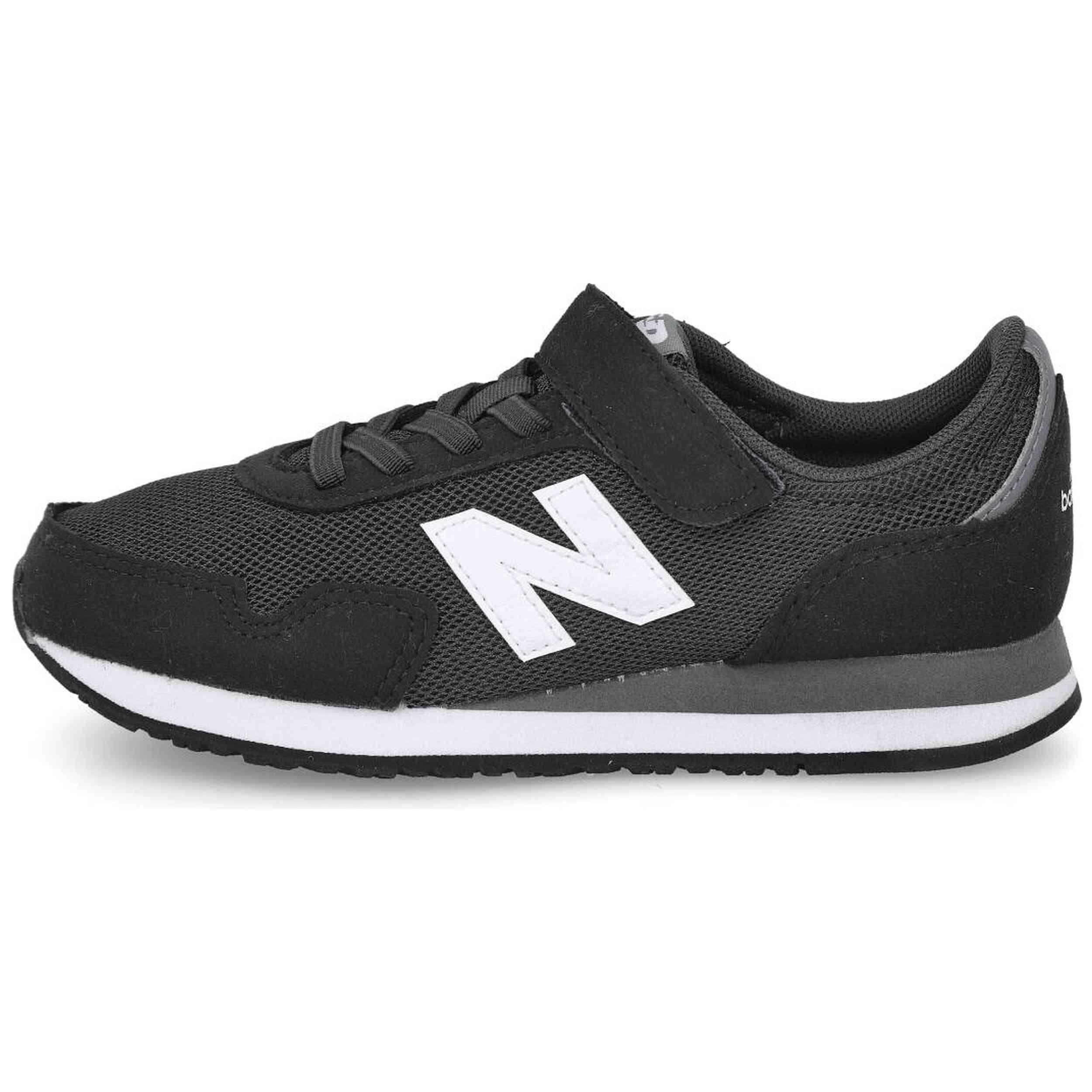 Schoen New balance model PV323 voor mannen 2/3