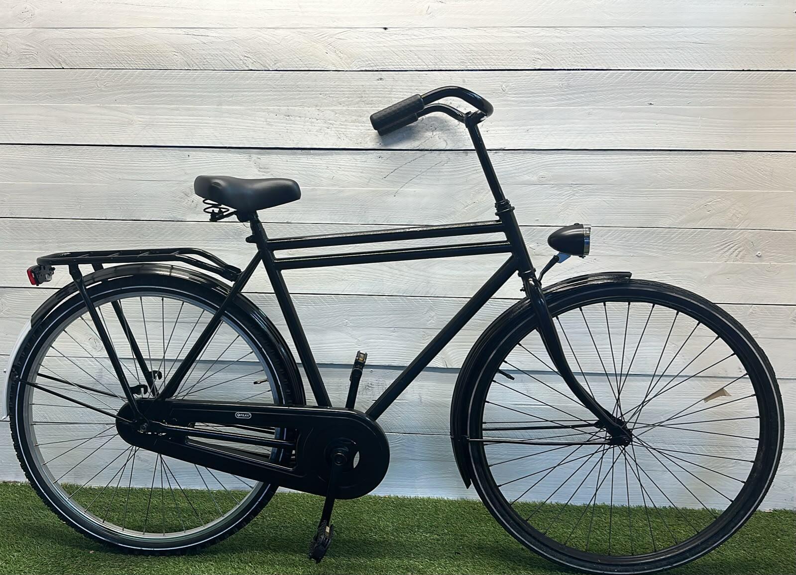 Tweedehands stadsfiets zwart 28" terugtraprem 2/3